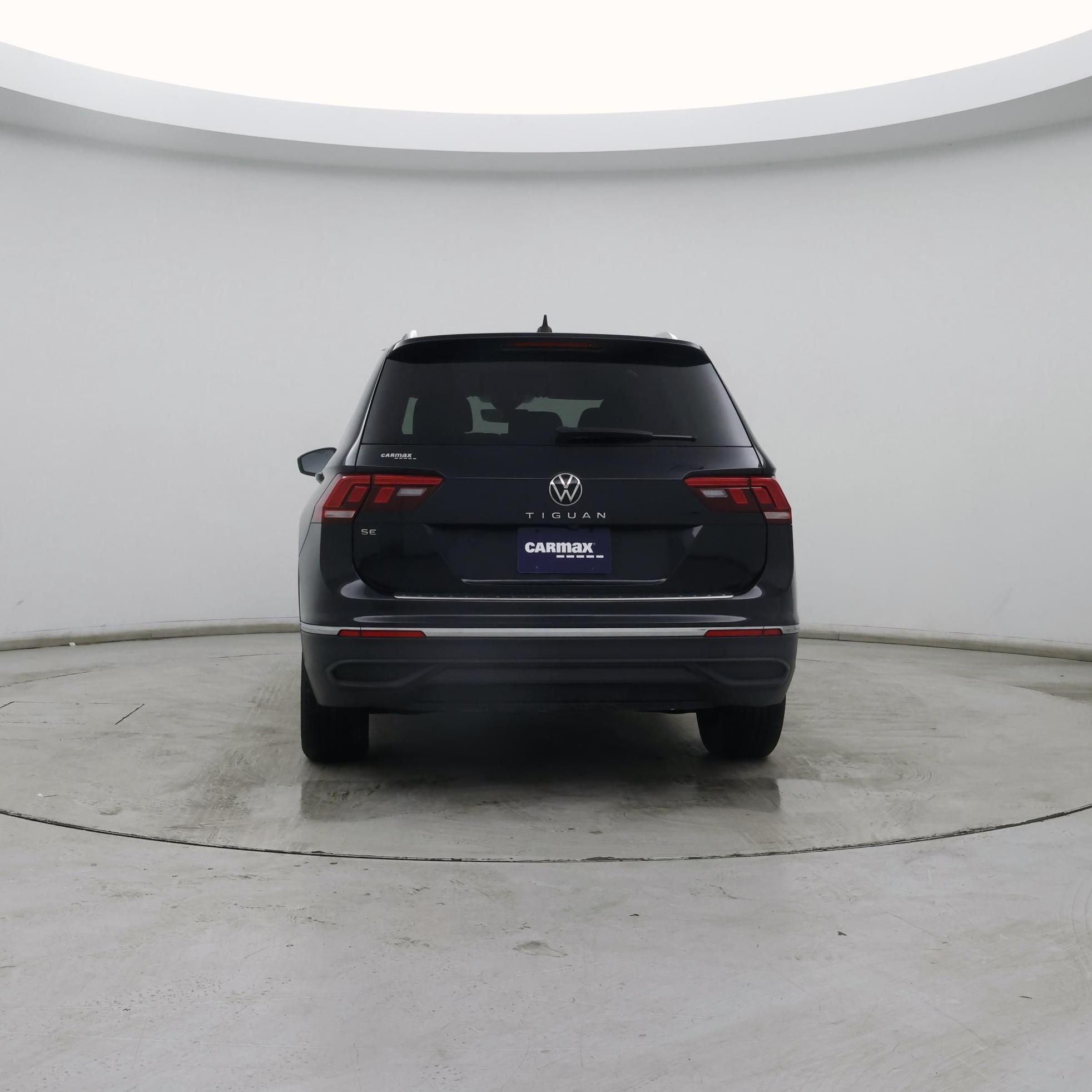 Thumbnail: 2022 Volkswagen Tiguan - 6