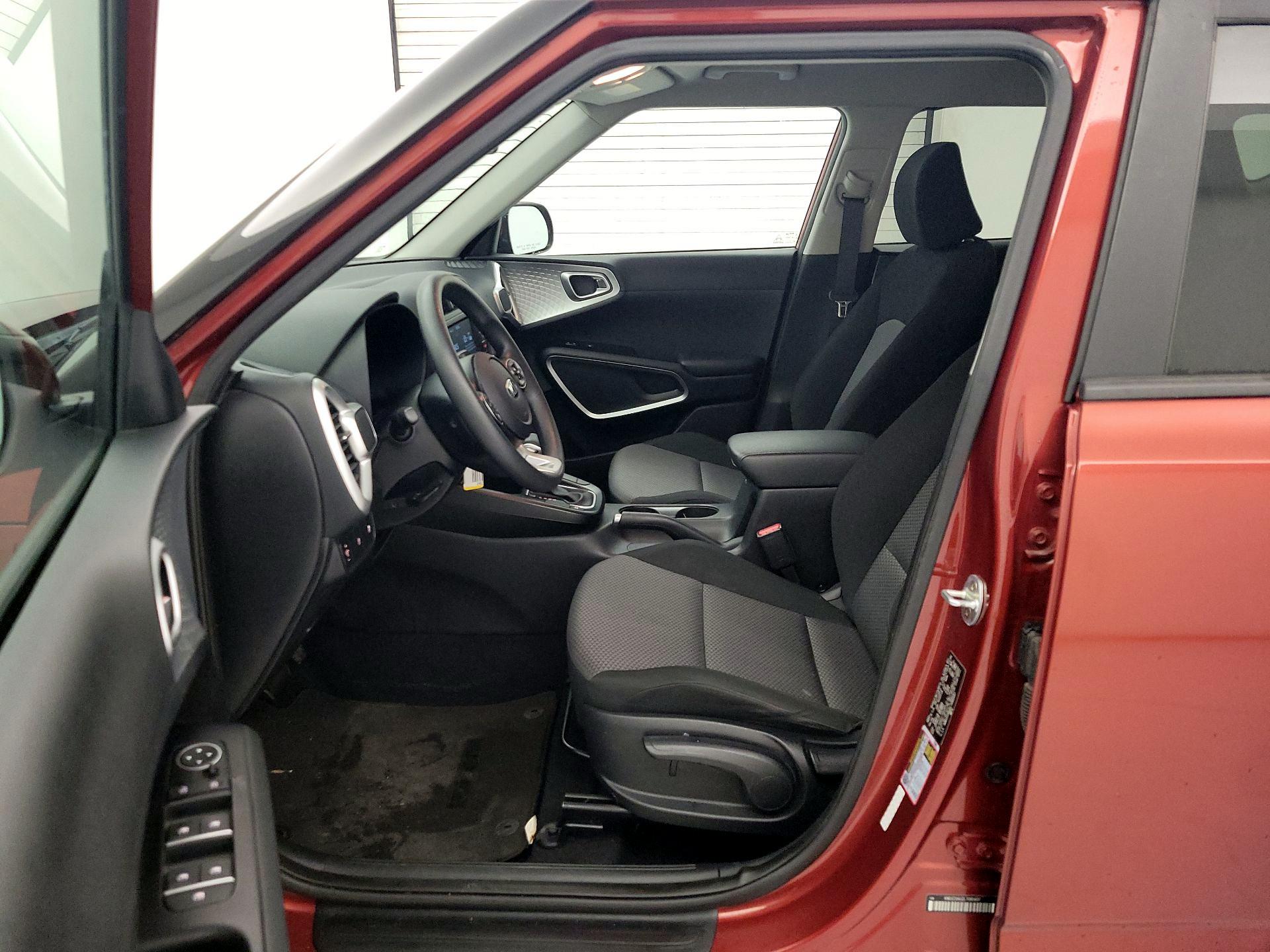 Thumbnail: 2020 Kia Soul - 11