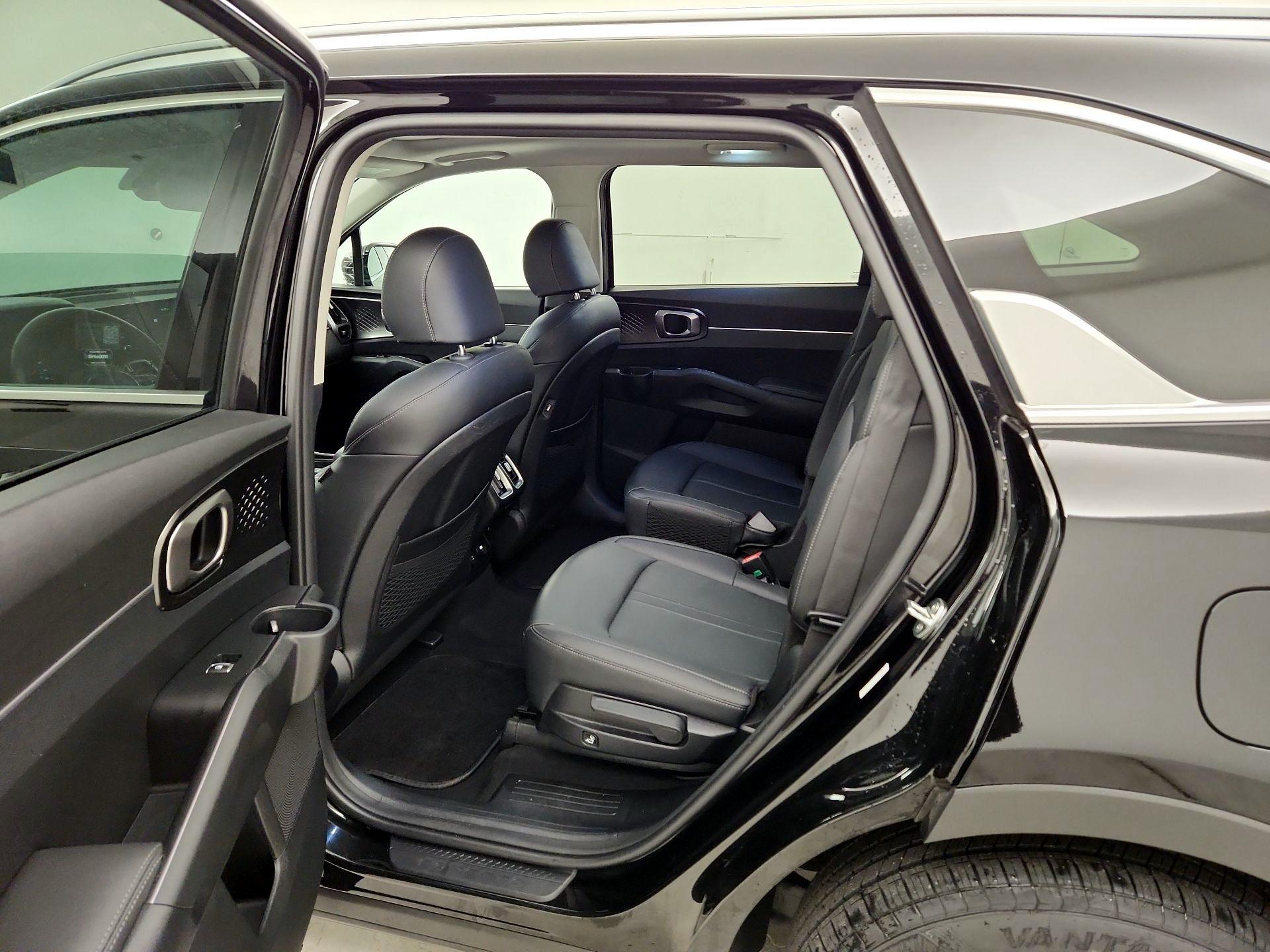 Thumbnail: 2024 Kia Sorento - 19