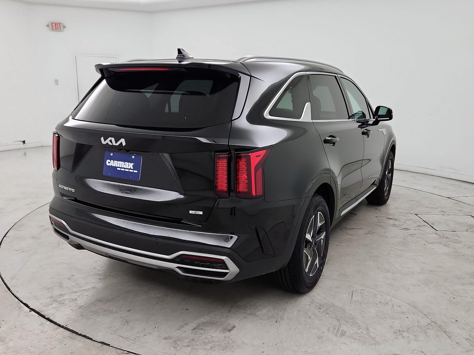 Thumbnail: 2024 Kia Sorento - 5