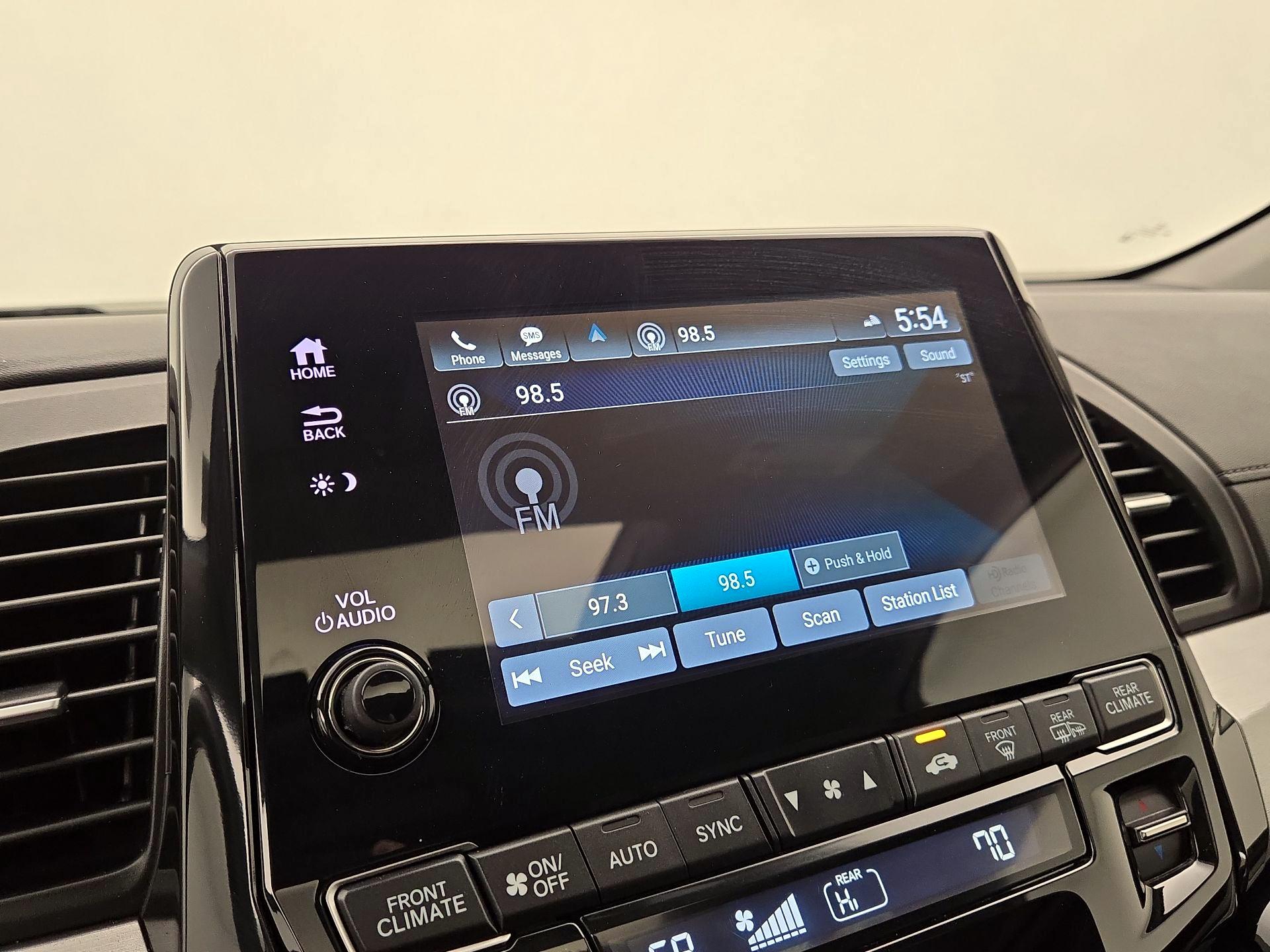 Thumbnail: 2023 Honda Odyssey - 16