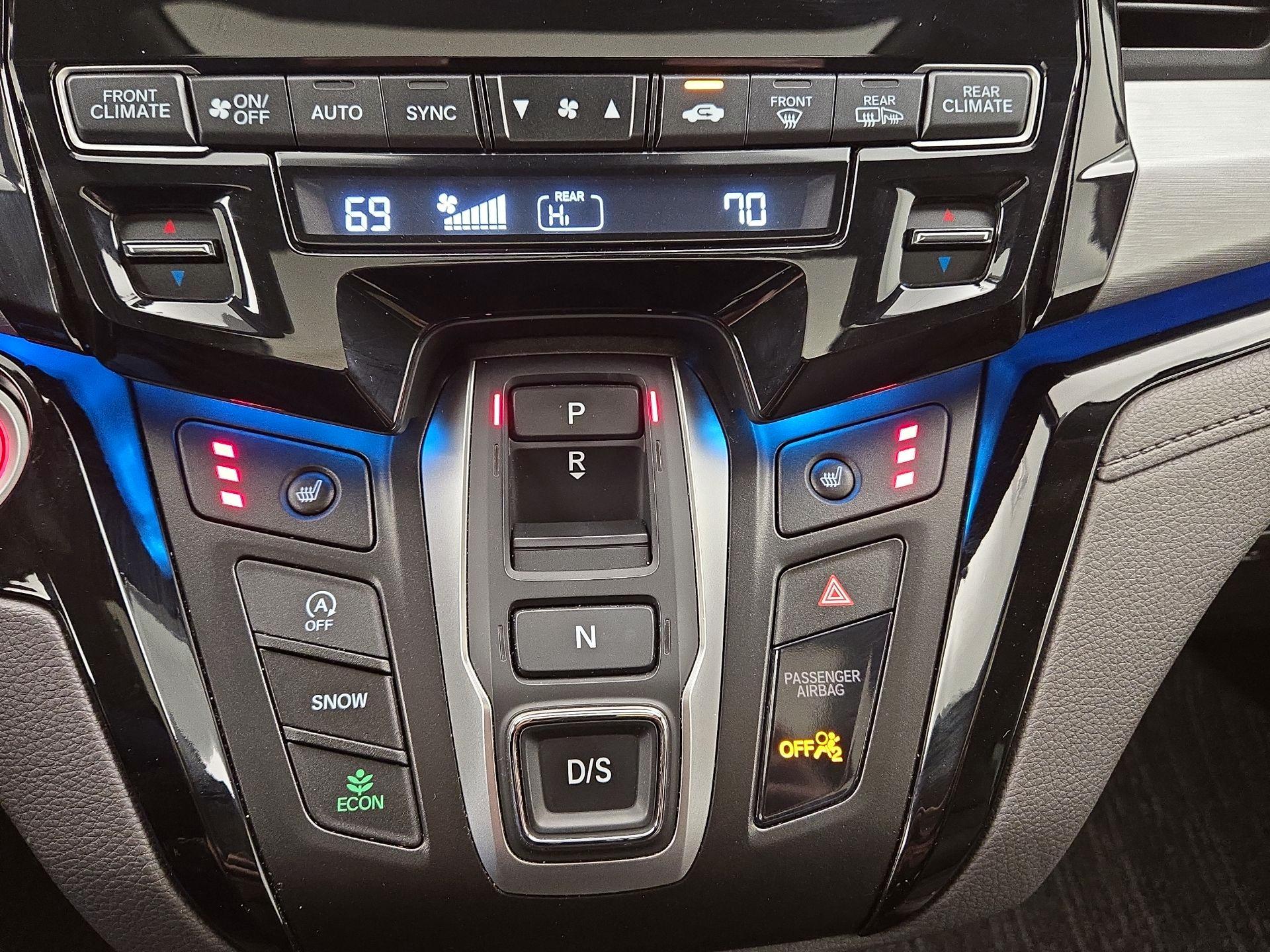 Thumbnail: 2023 Honda Odyssey - 18