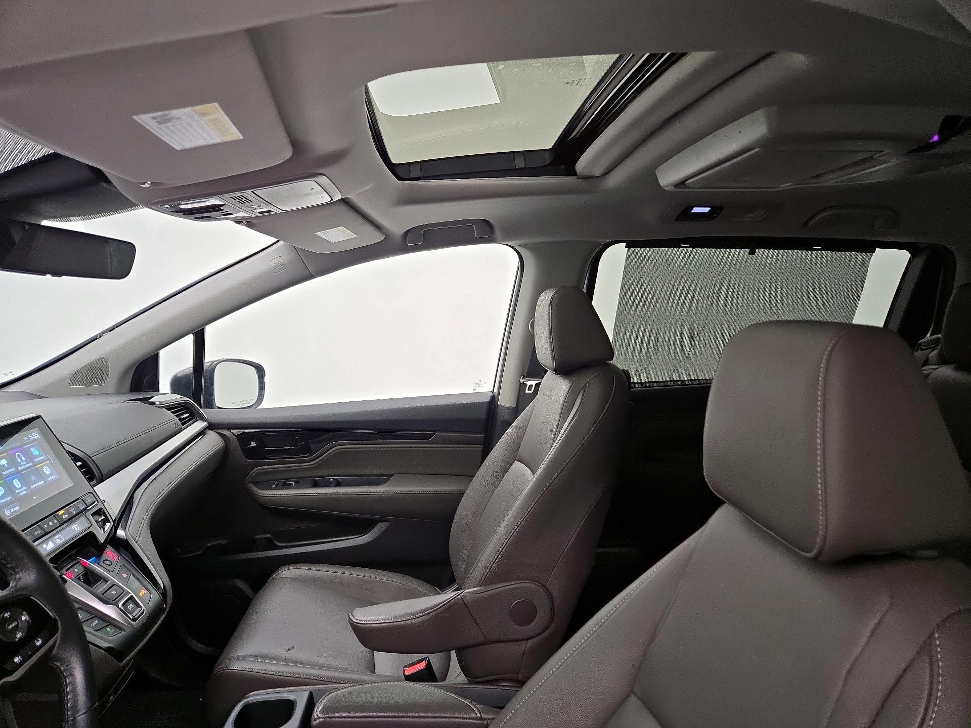 Thumbnail: 2023 Honda Odyssey - 20