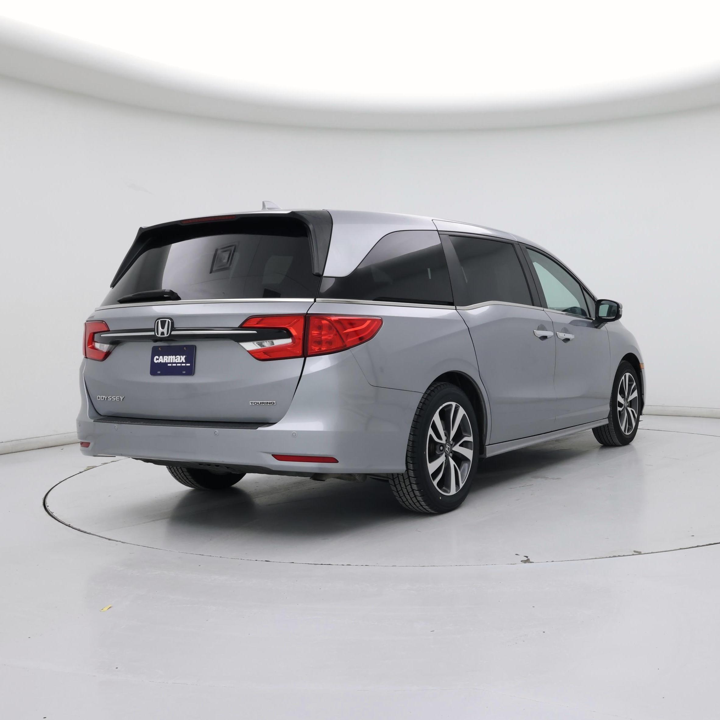 Thumbnail: 2023 Honda Odyssey - 8