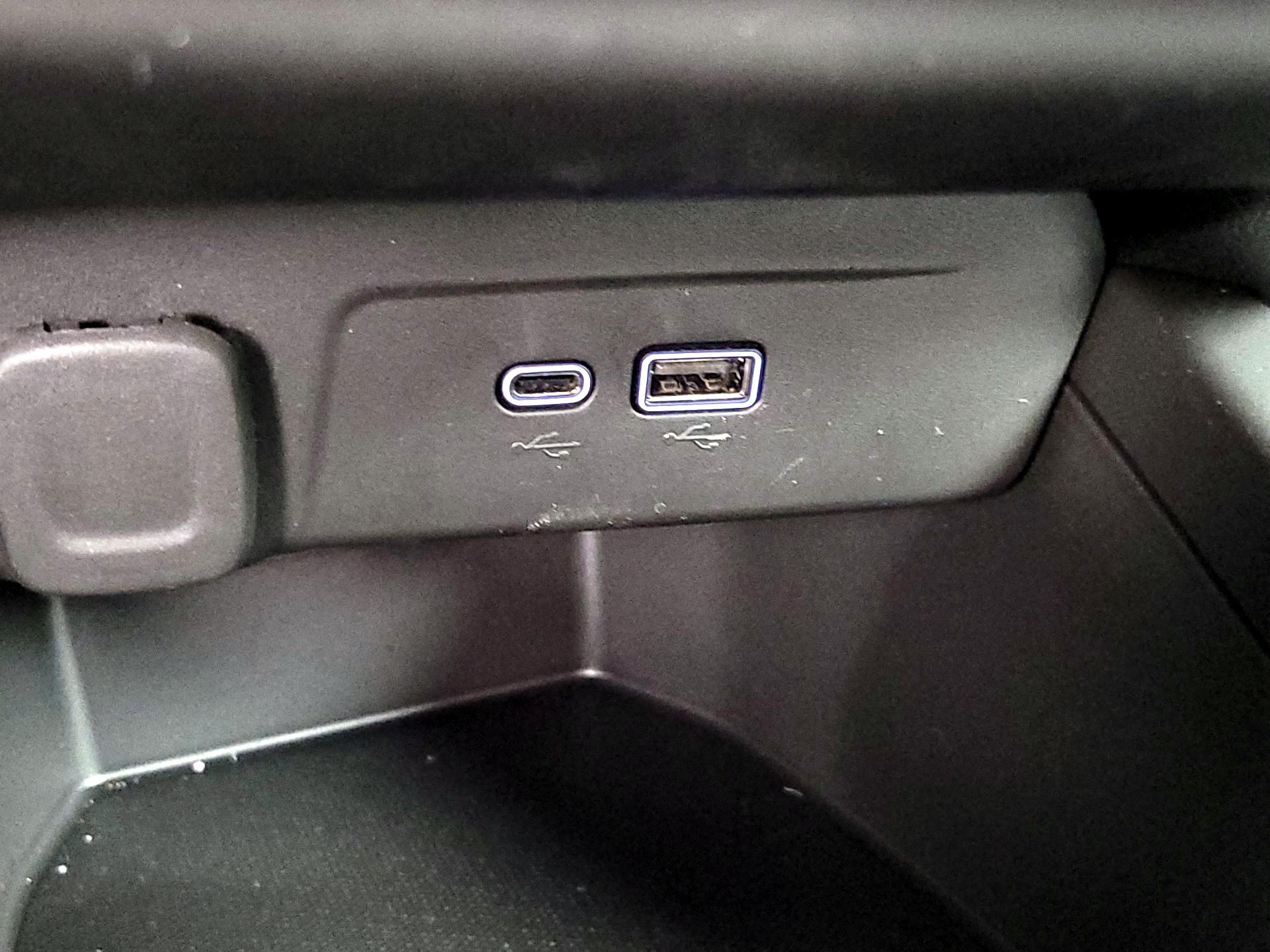 Thumbnail: 2024 Chevrolet Trax - 18