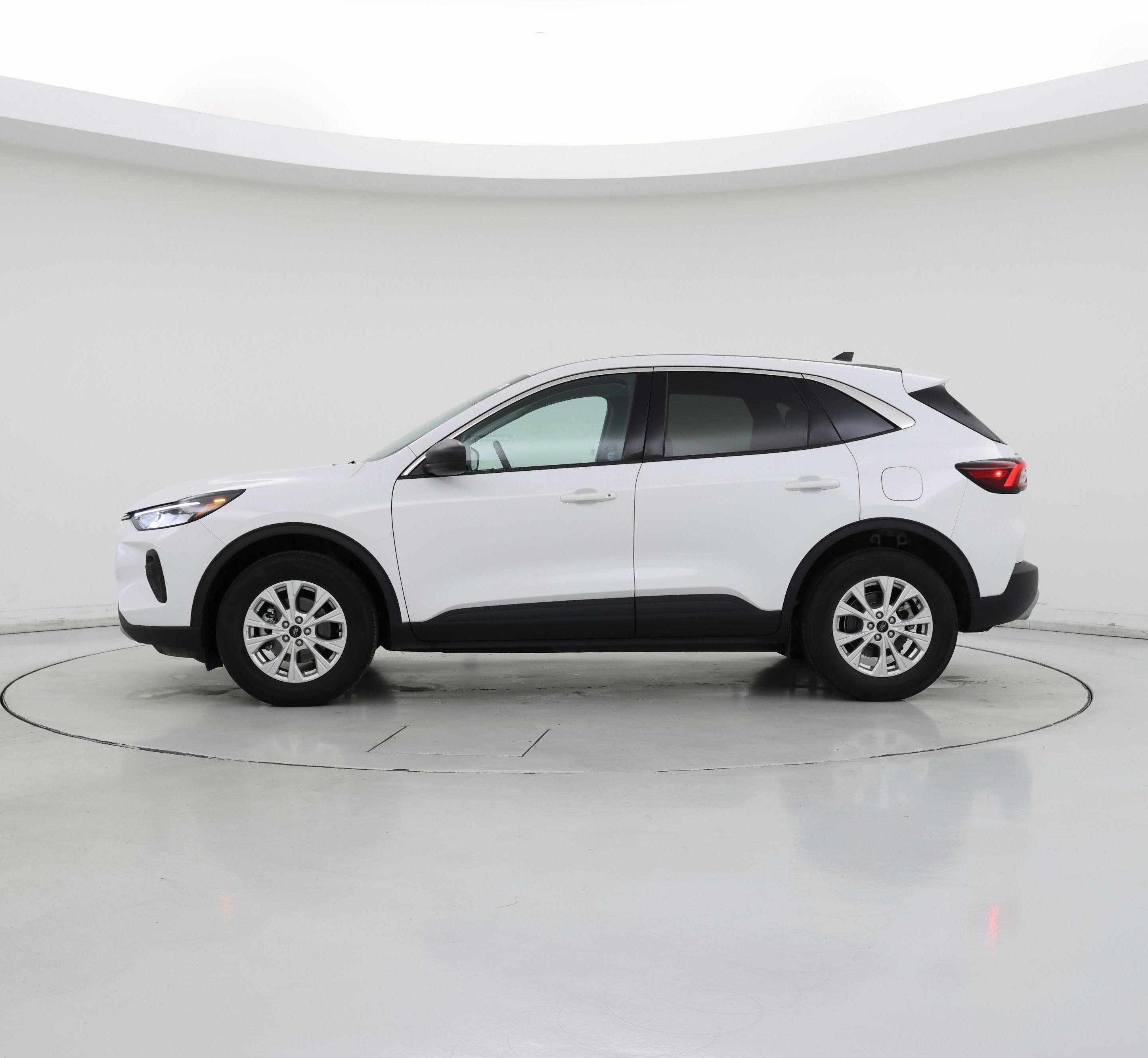 Thumbnail: 2024 Ford Escape - 3