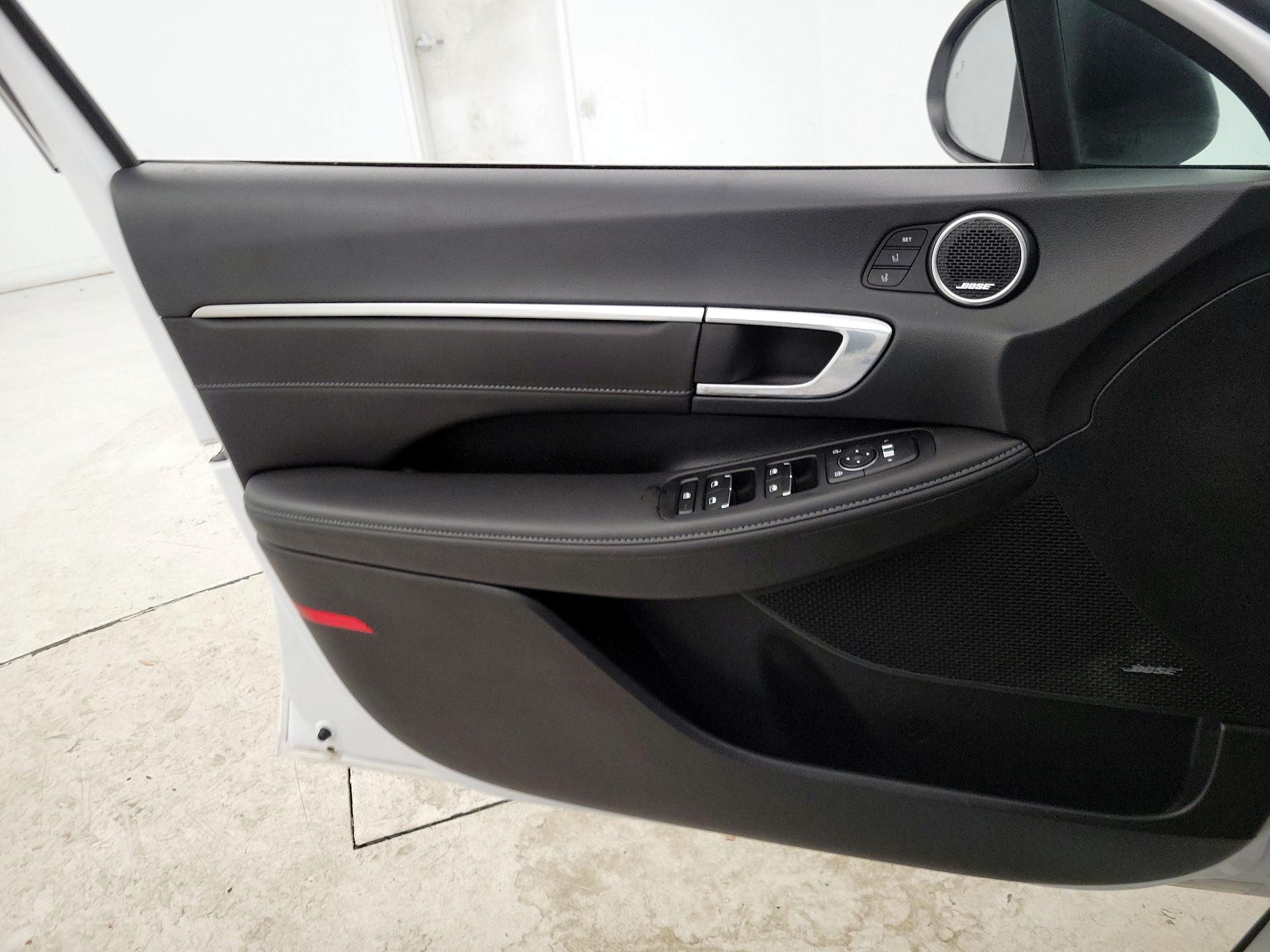 Thumbnail: 2023 Hyundai Sonata - 12