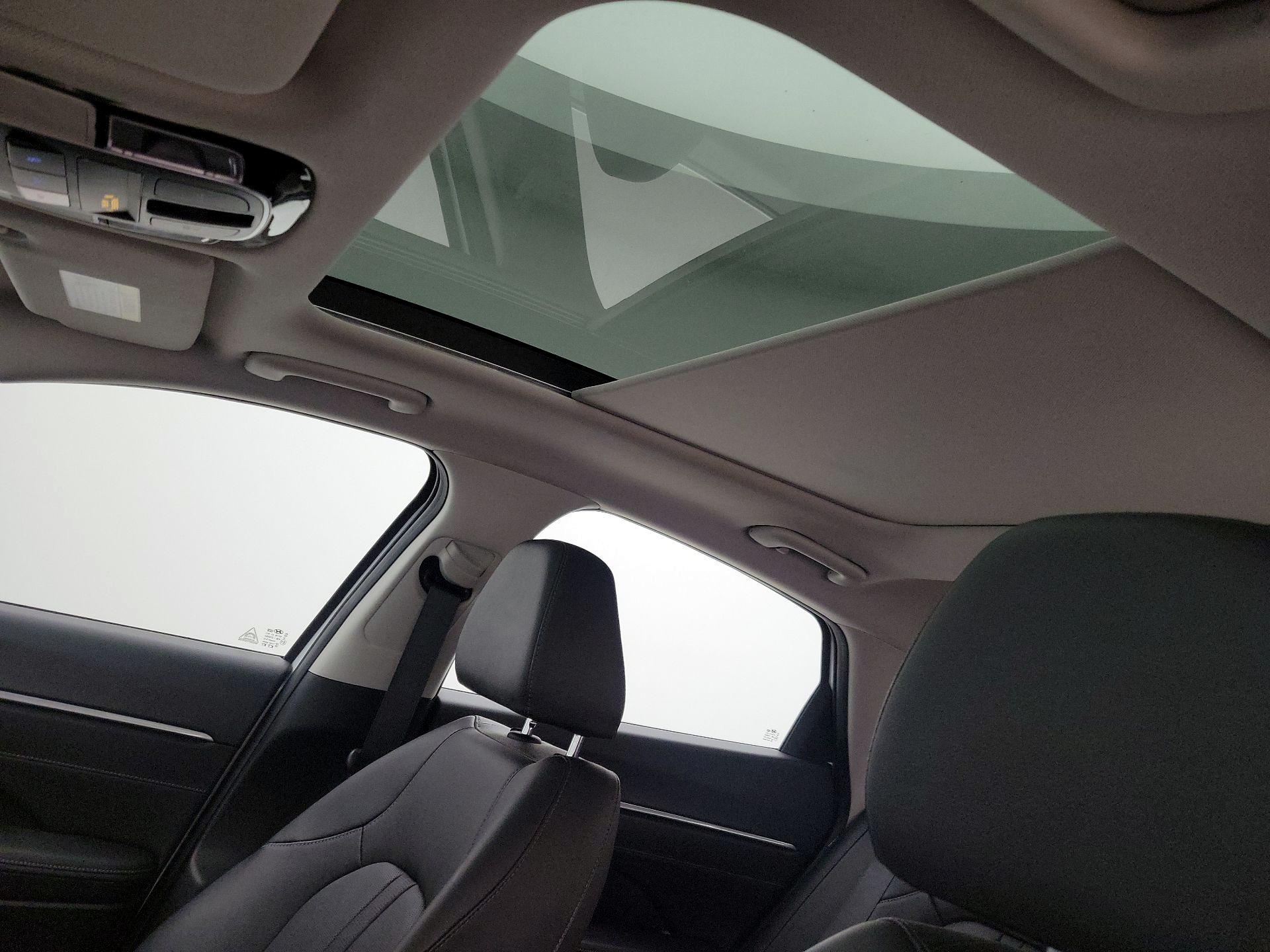 Thumbnail: 2023 Hyundai Sonata - 19