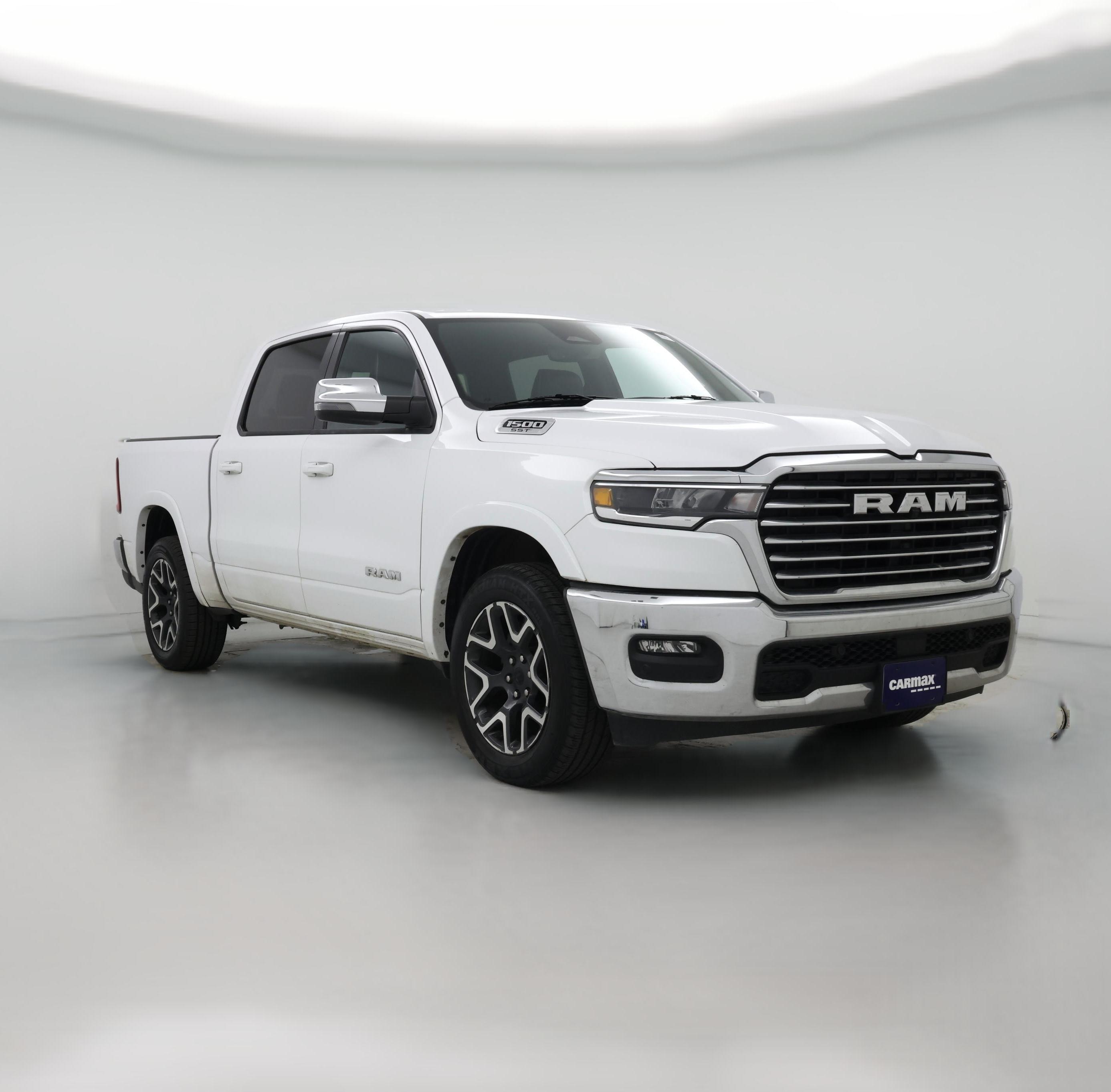 Thumbnail: 2025 RAM 1500 - 1