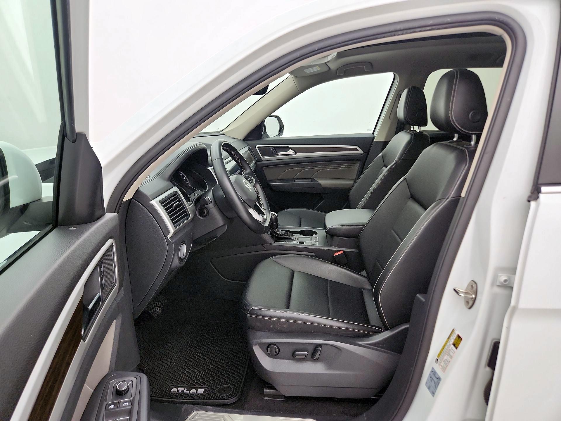 Thumbnail: 2021 Volkswagen Atlas - 11