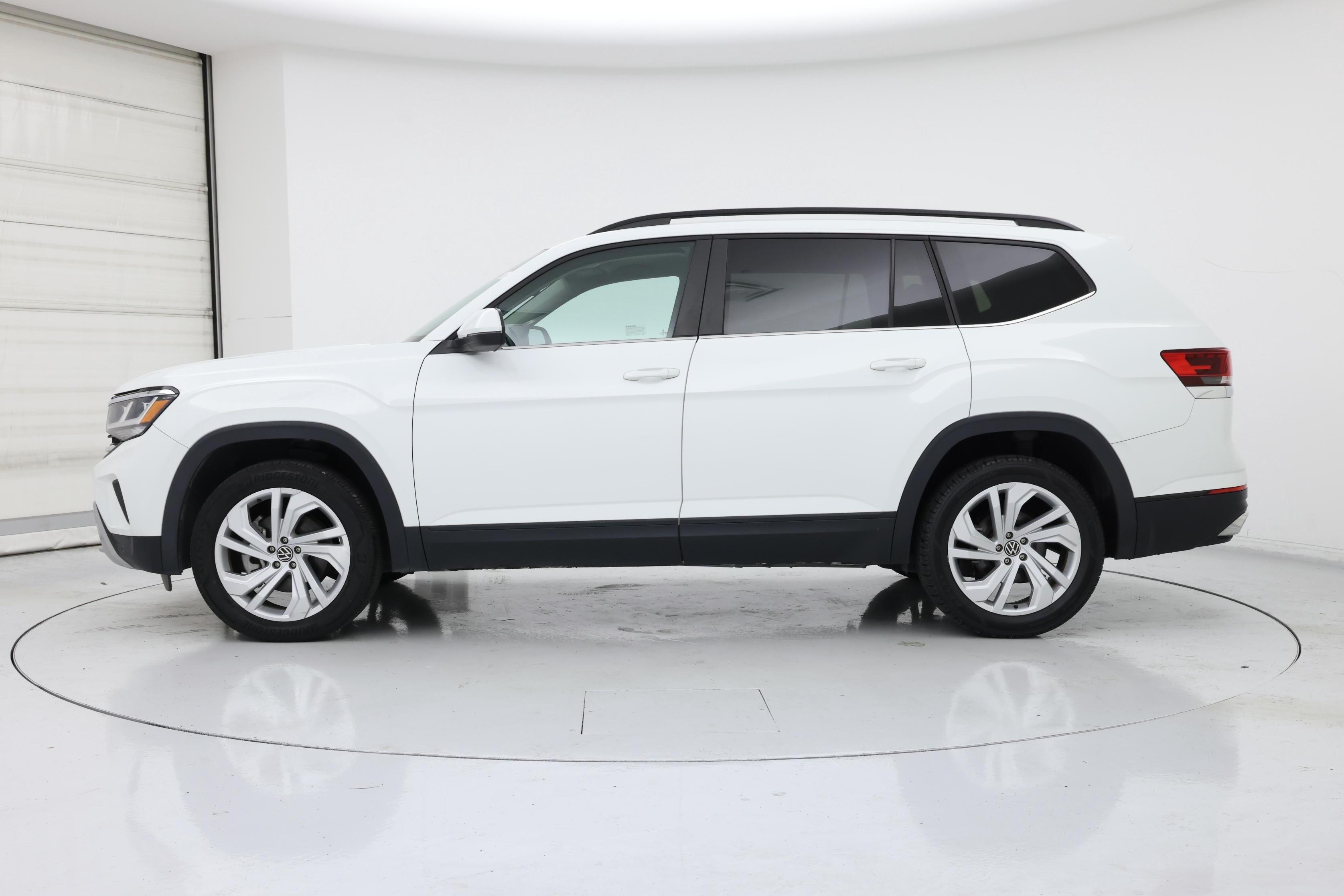 Thumbnail: 2021 Volkswagen Atlas - 3