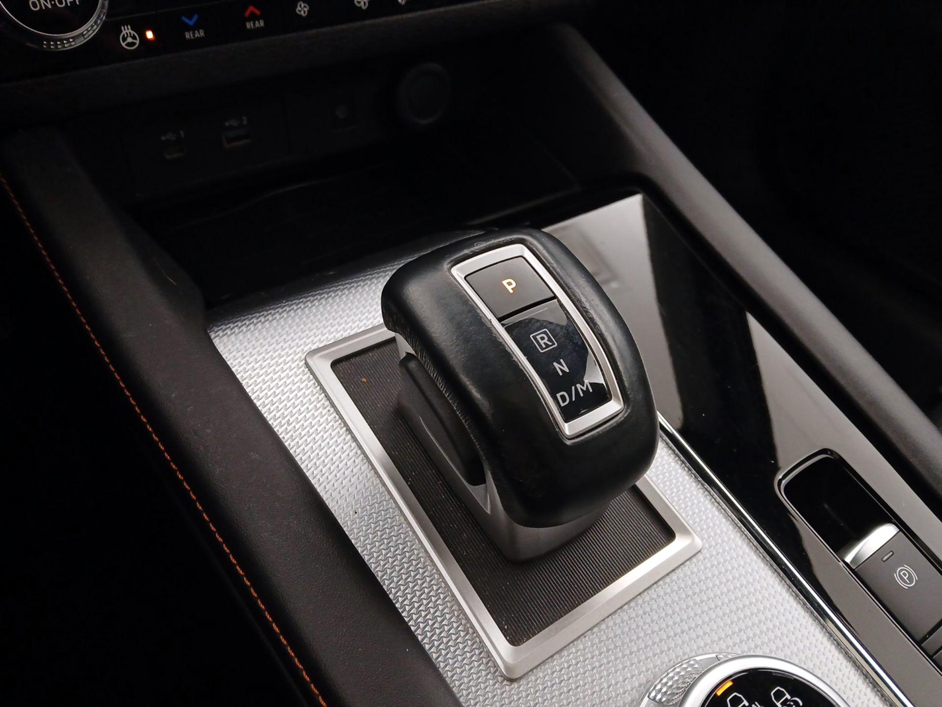 Thumbnail: 2022 Mitsubishi Outlander - 18