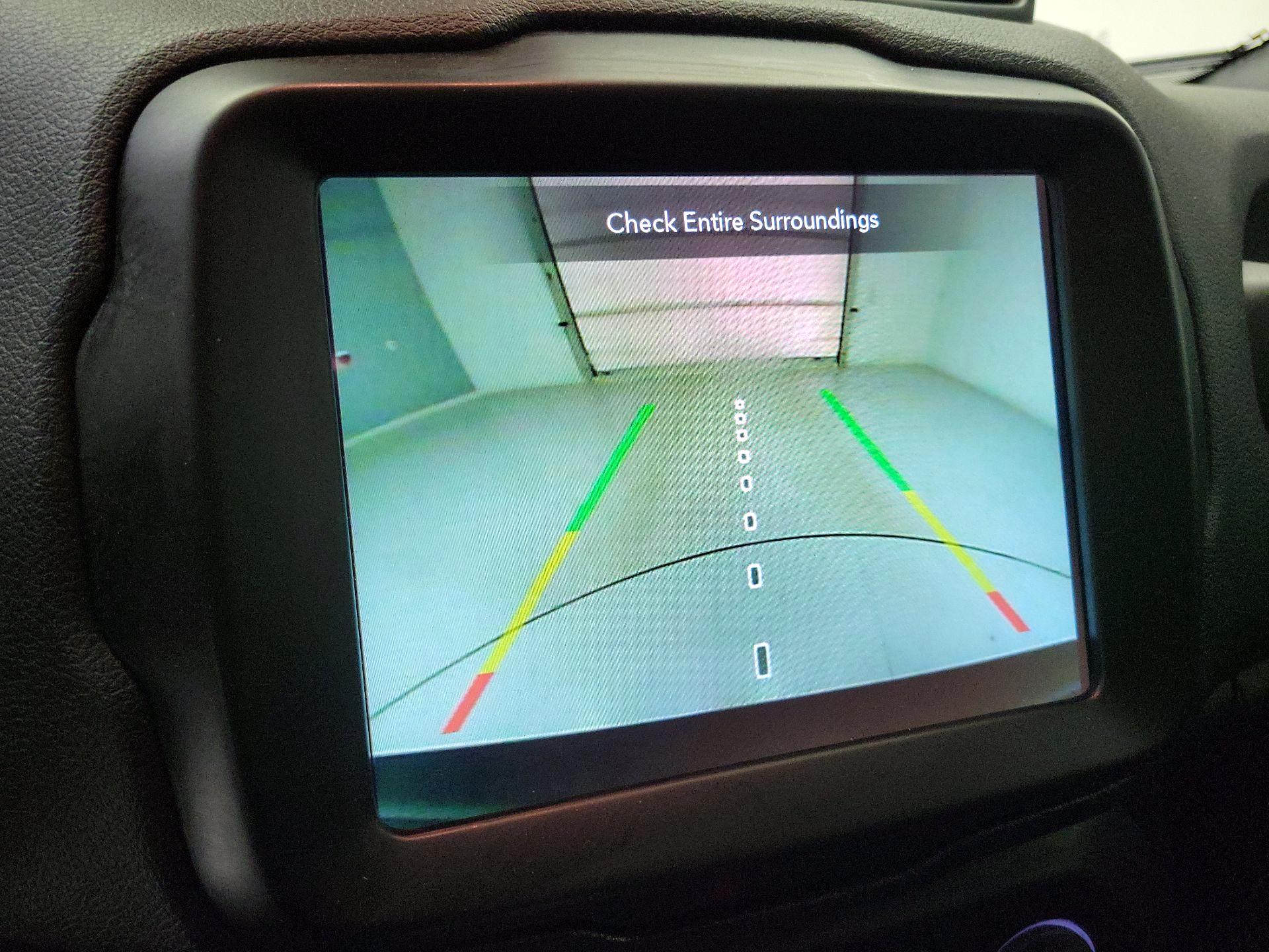 Thumbnail: 2022 Jeep Renegade - 14