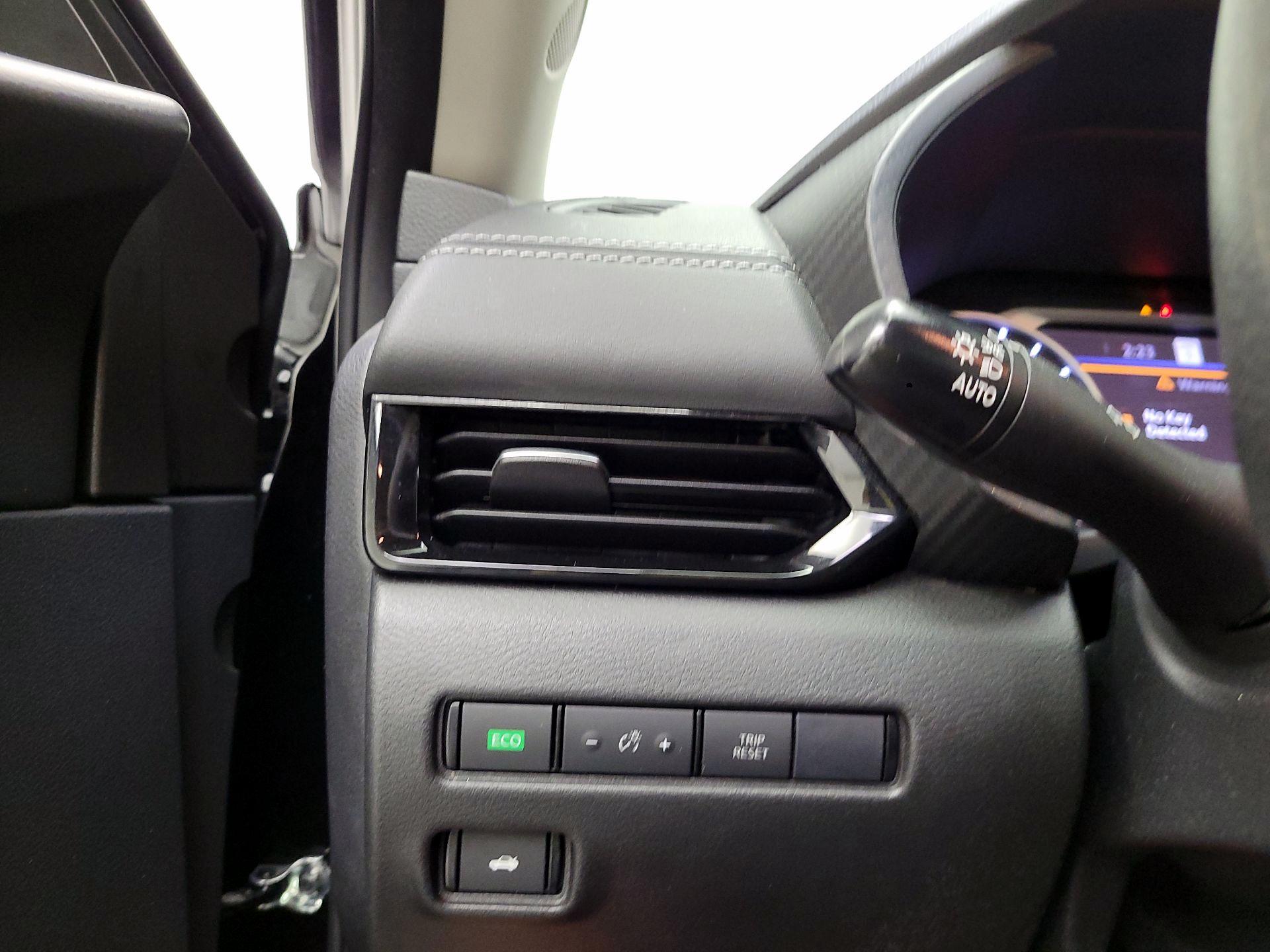 Thumbnail: 2023 Nissan Sentra - 11