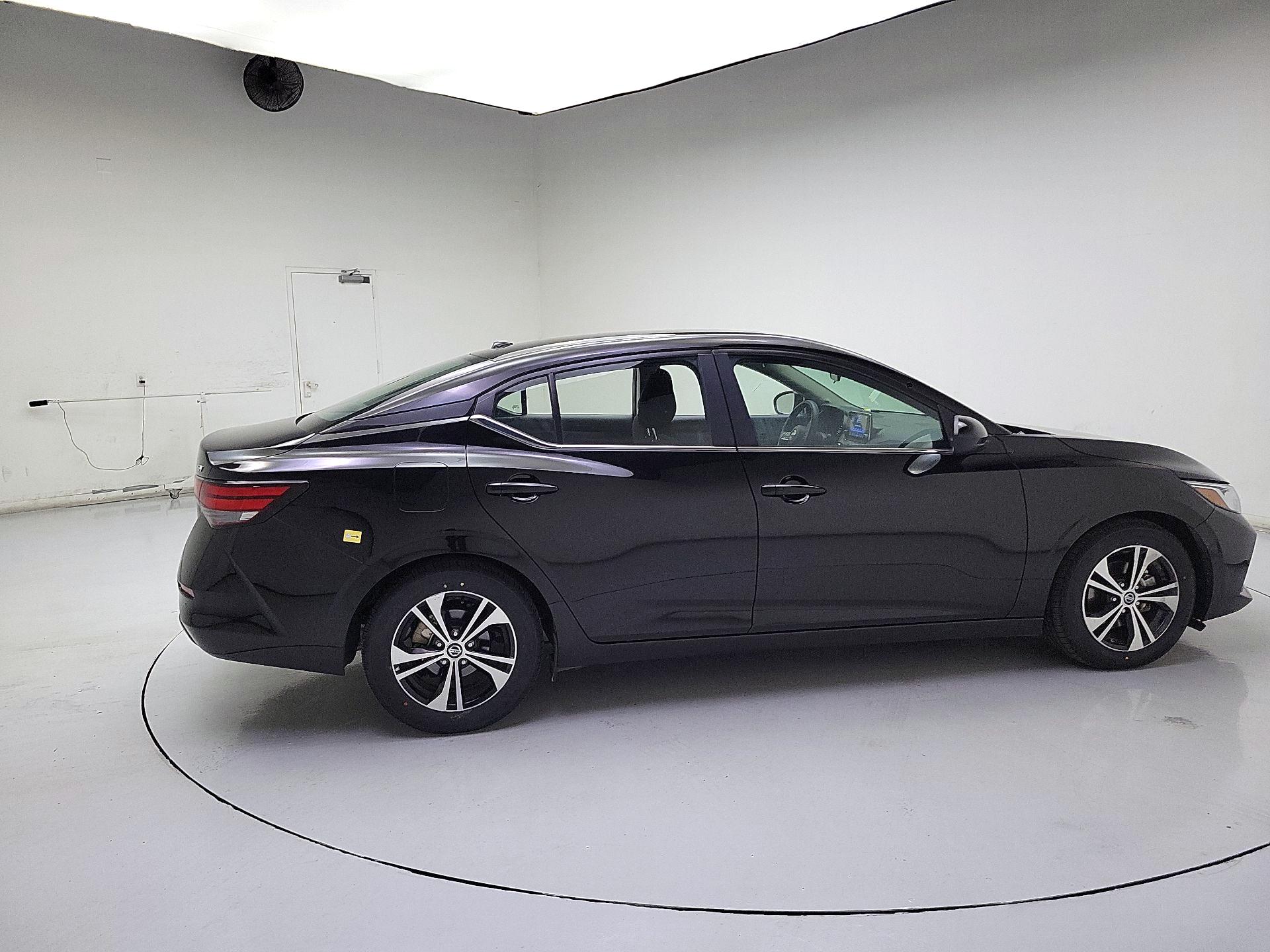 Thumbnail: 2023 Nissan Sentra - 4