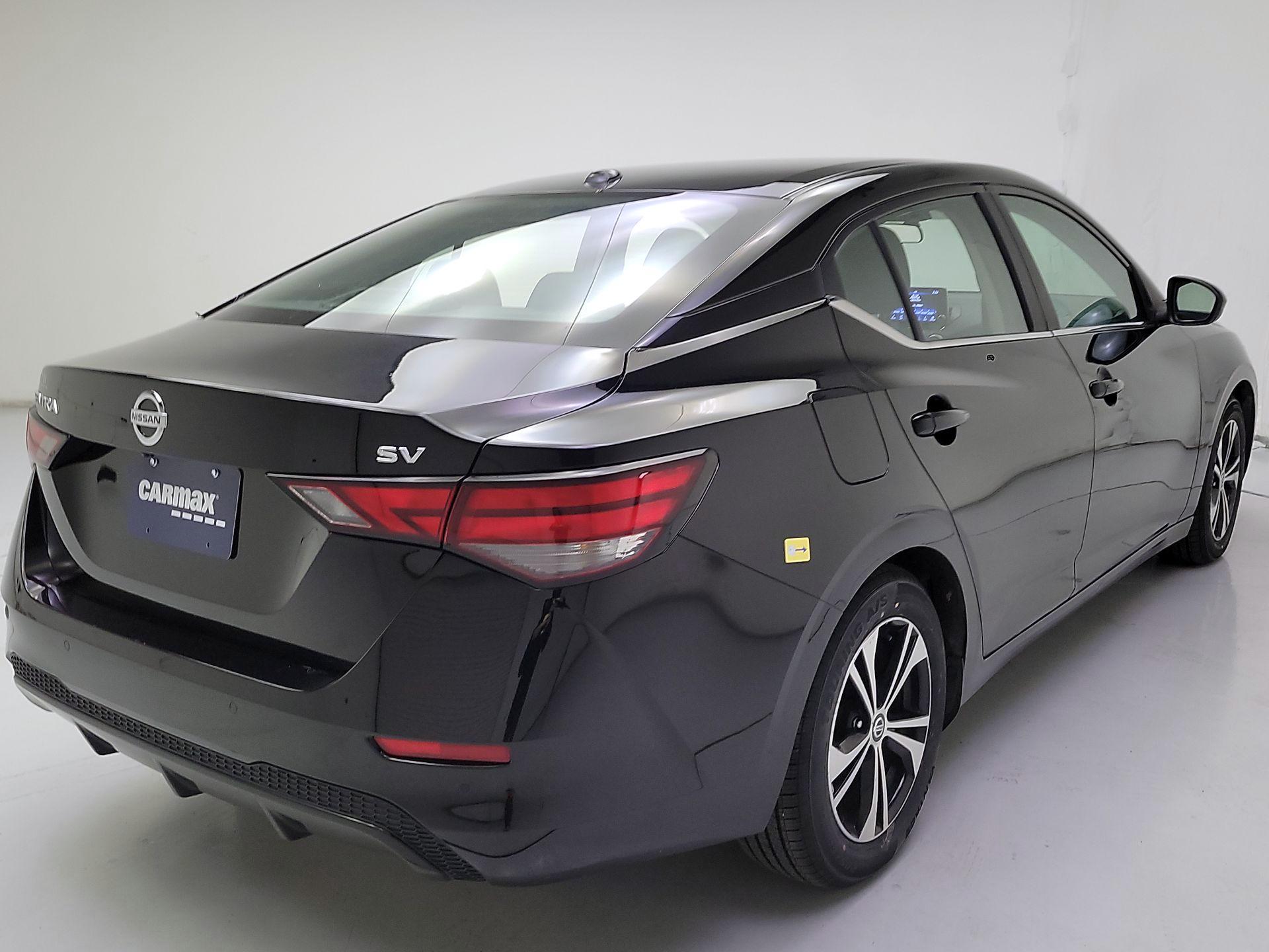 Thumbnail: 2023 Nissan Sentra - 5