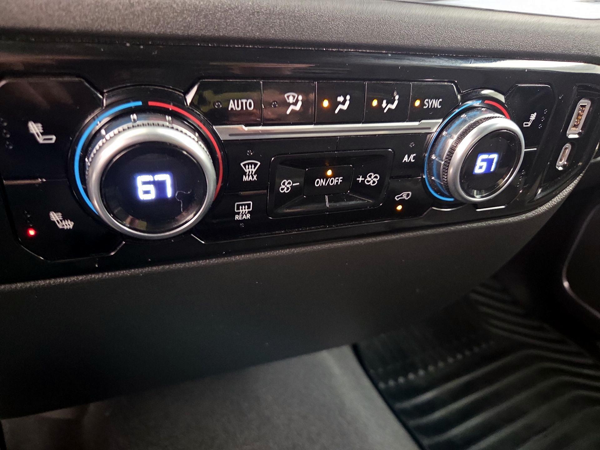 Thumbnail: 2022 GMC Sierra 1500 - 17