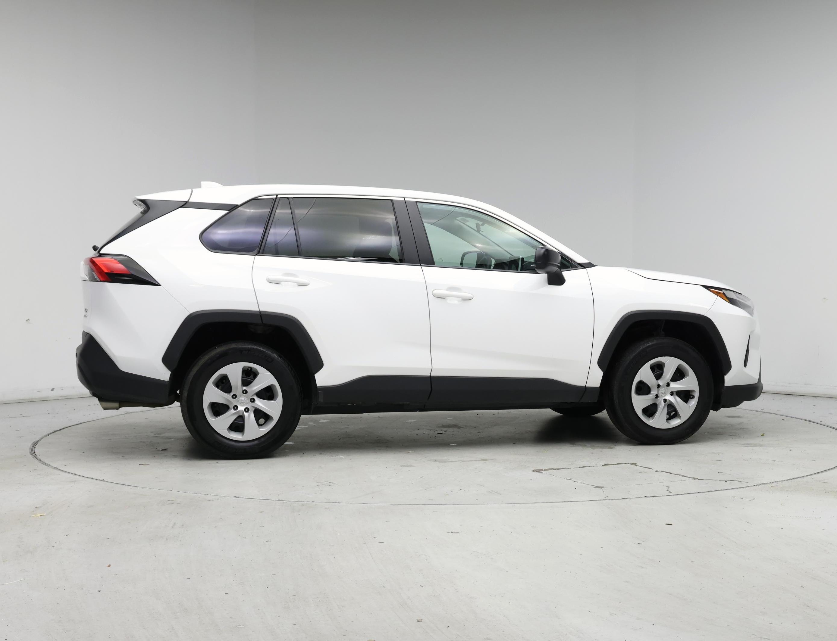 Thumbnail: 2024 Toyota RAV4 - 7