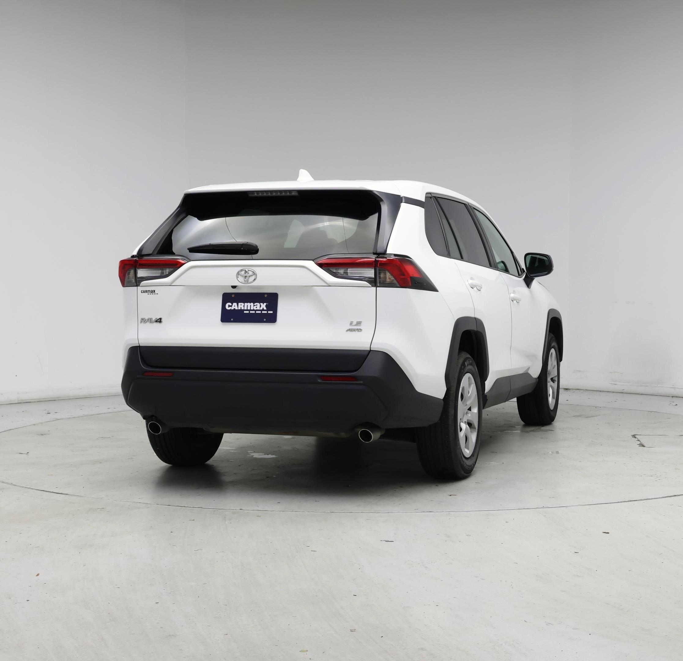 Thumbnail: 2024 Toyota RAV4 - 8