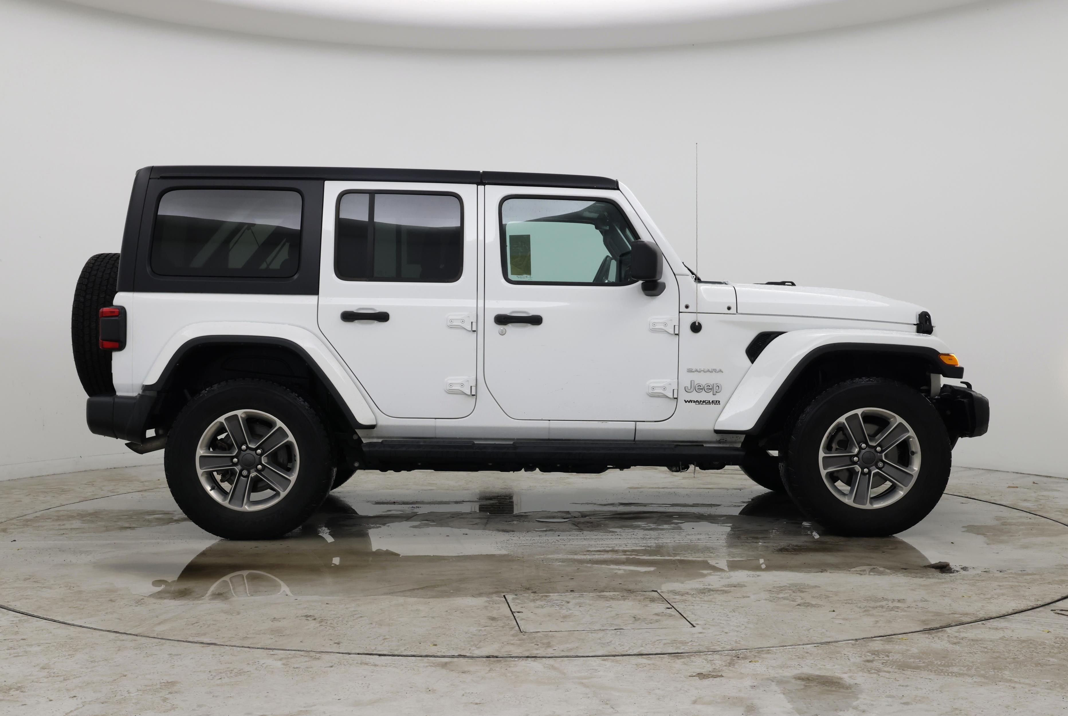 Thumbnail: 2021 Jeep Wrangler - 7