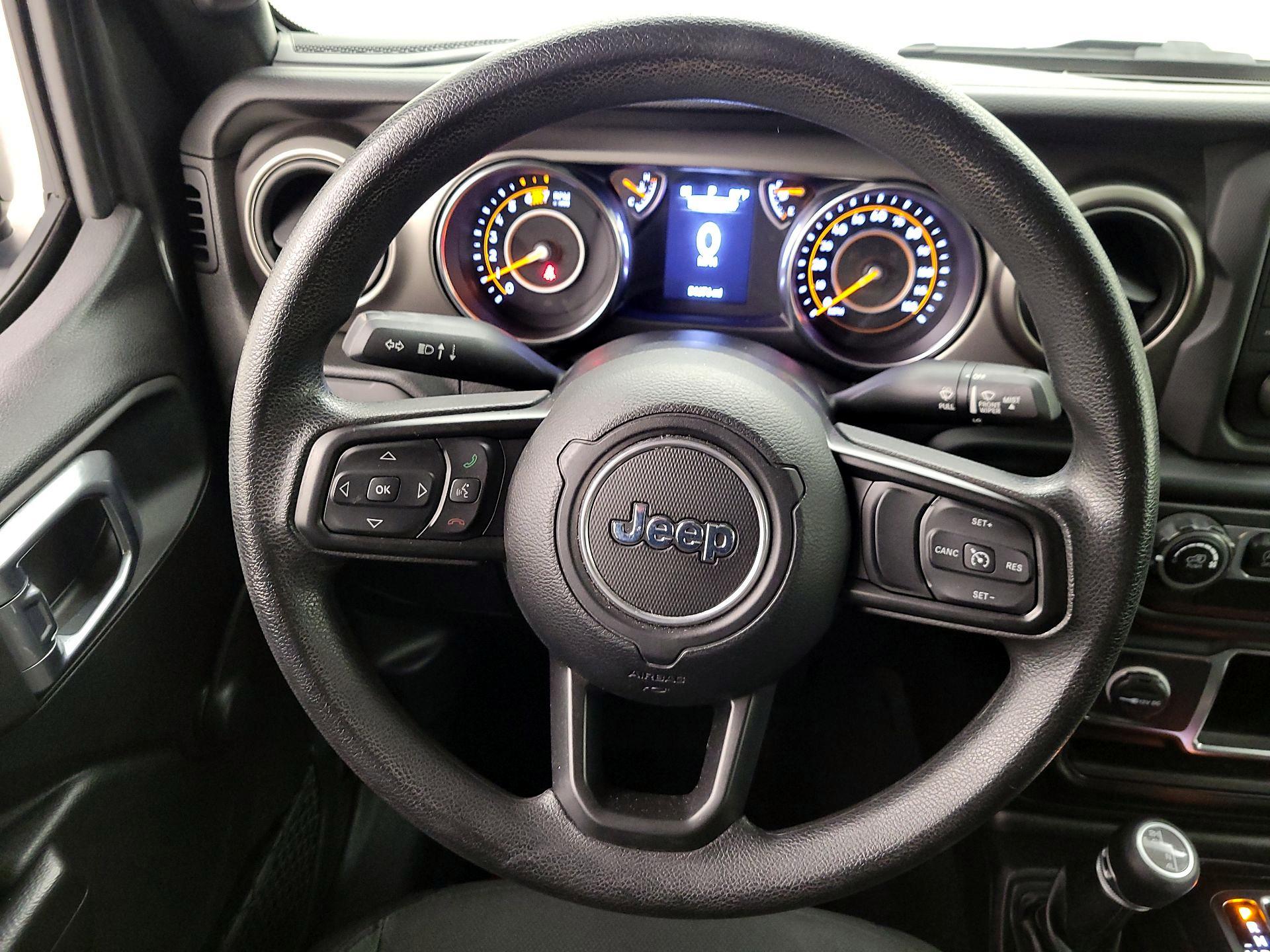 Thumbnail: 2021 Jeep Wrangler - 10