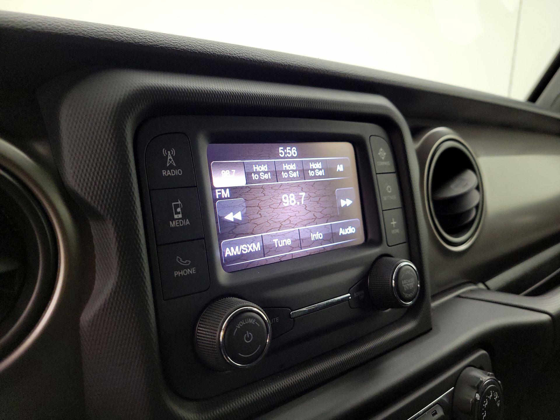 Thumbnail: 2021 Jeep Wrangler - 15