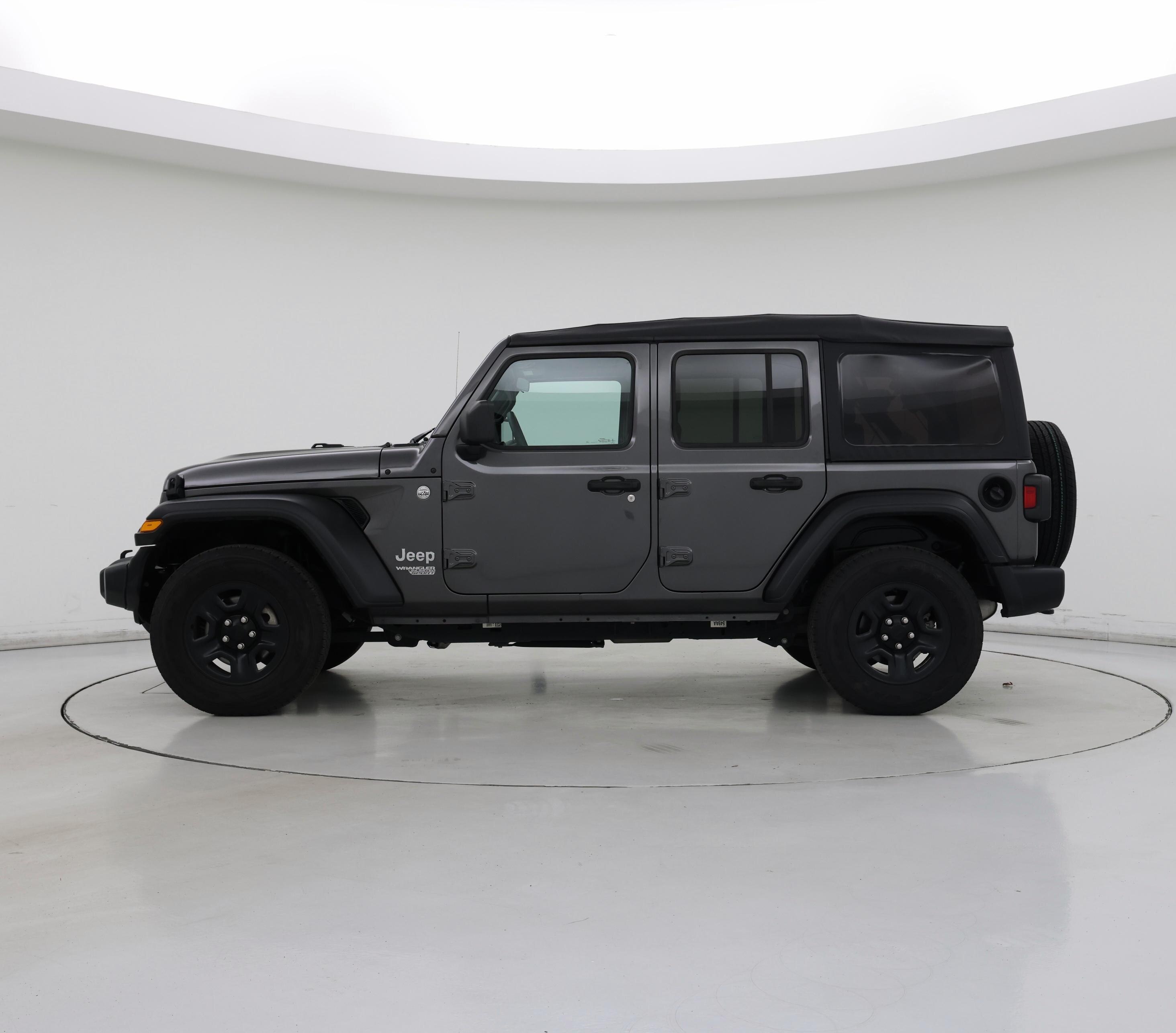 Thumbnail: 2021 Jeep Wrangler - 3