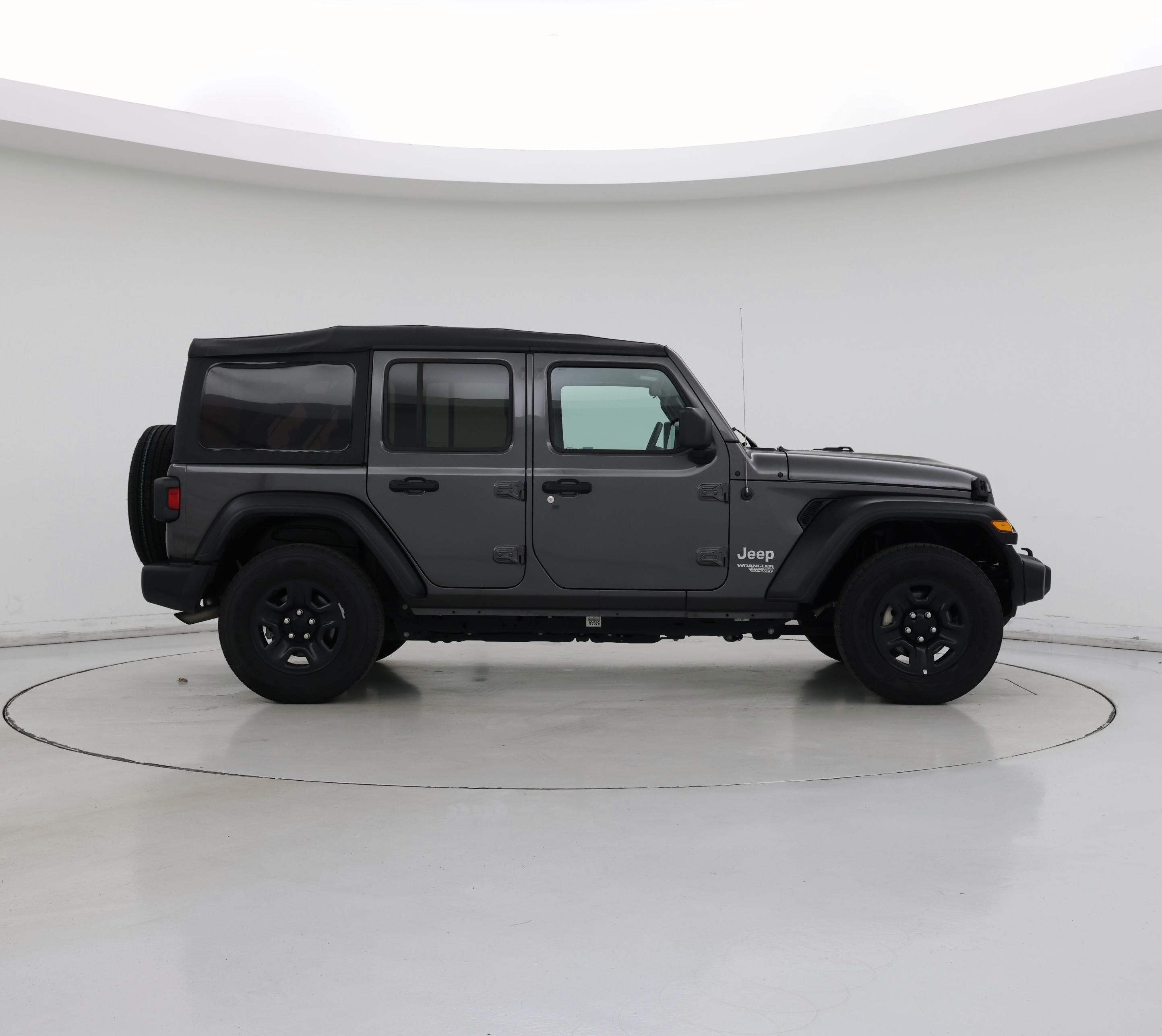 Thumbnail: 2021 Jeep Wrangler - 7