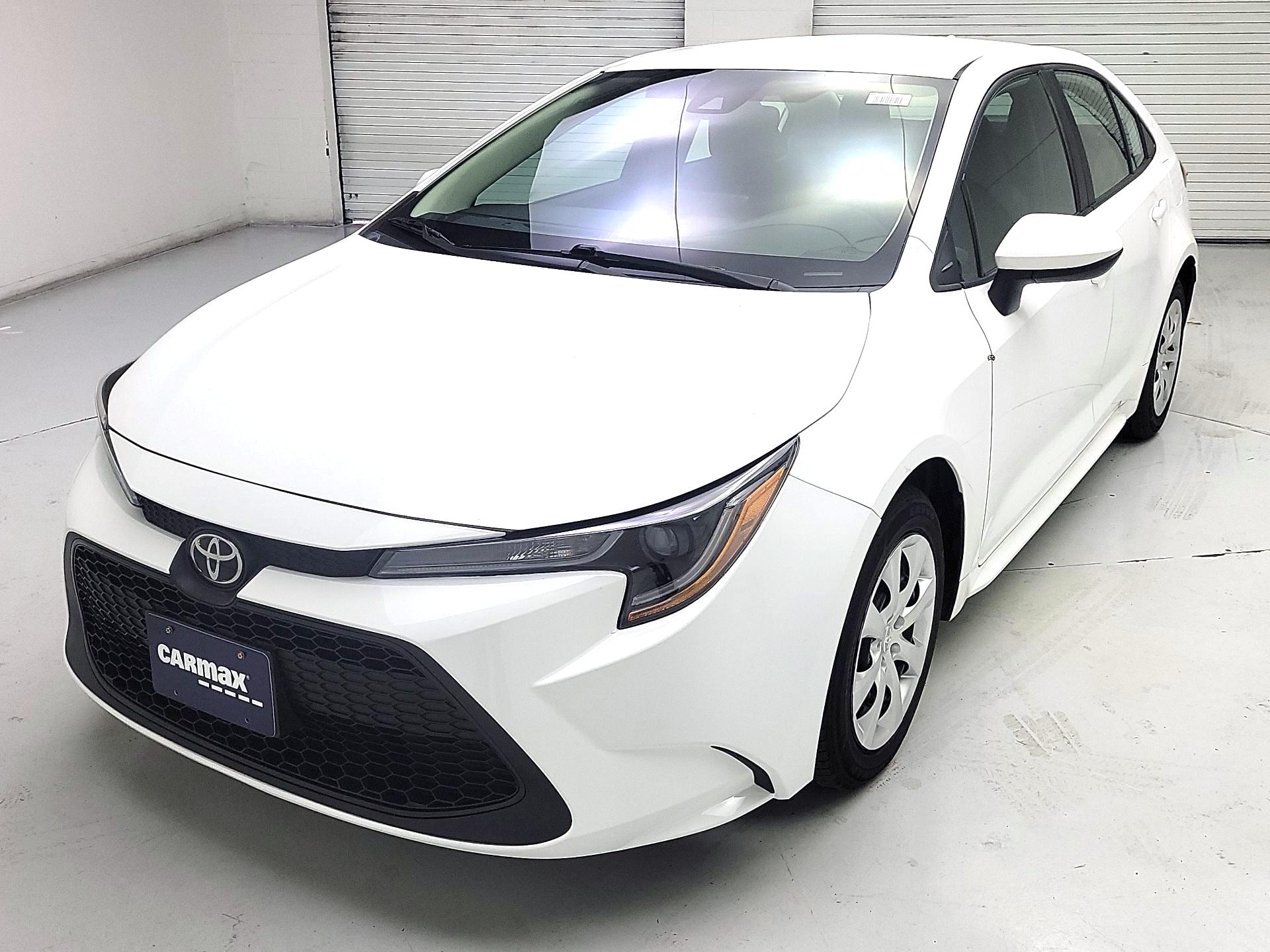 Thumbnail: 2022 Toyota Corolla - 3