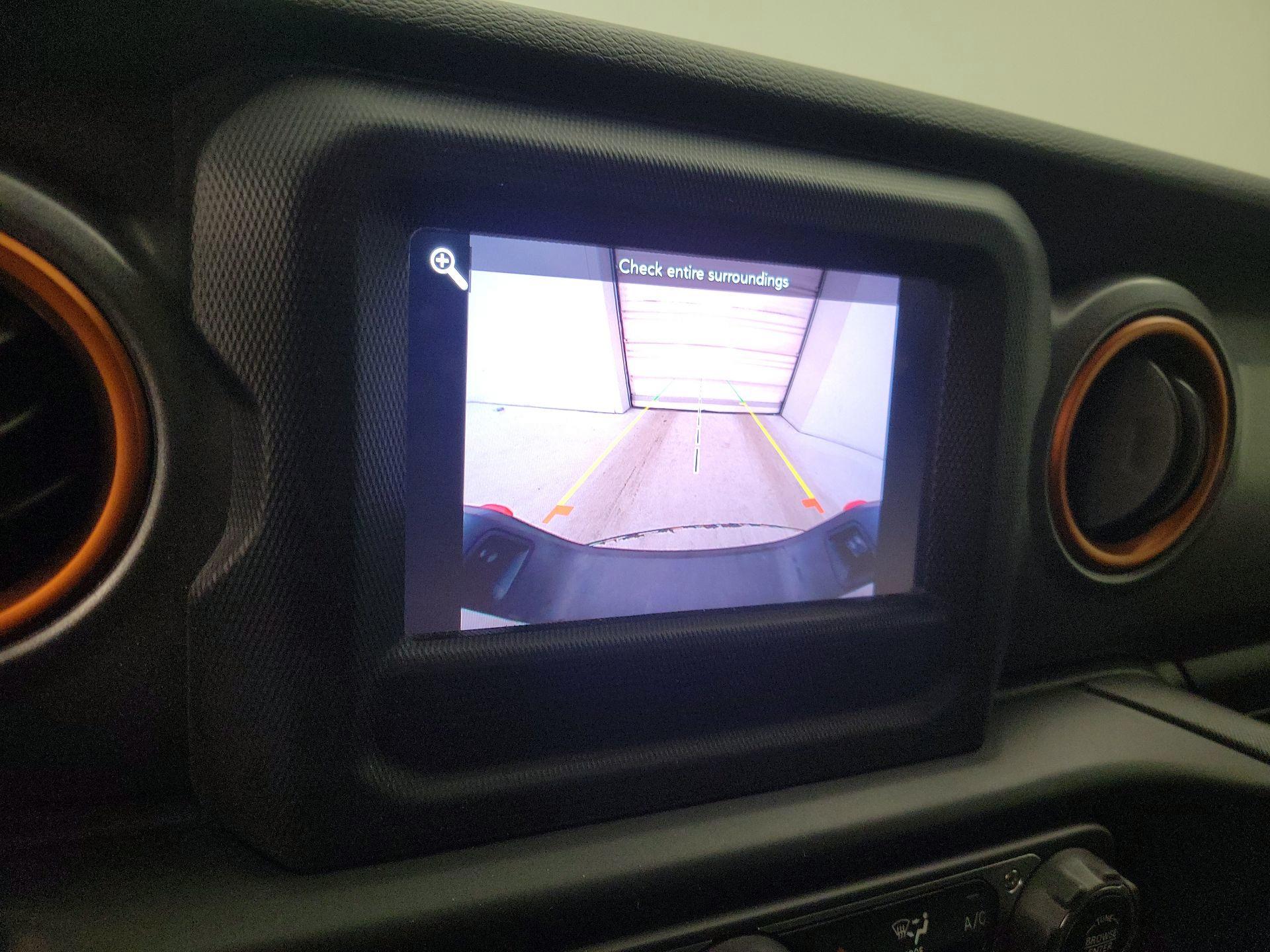 Thumbnail: 2021 Jeep Gladiator - 14