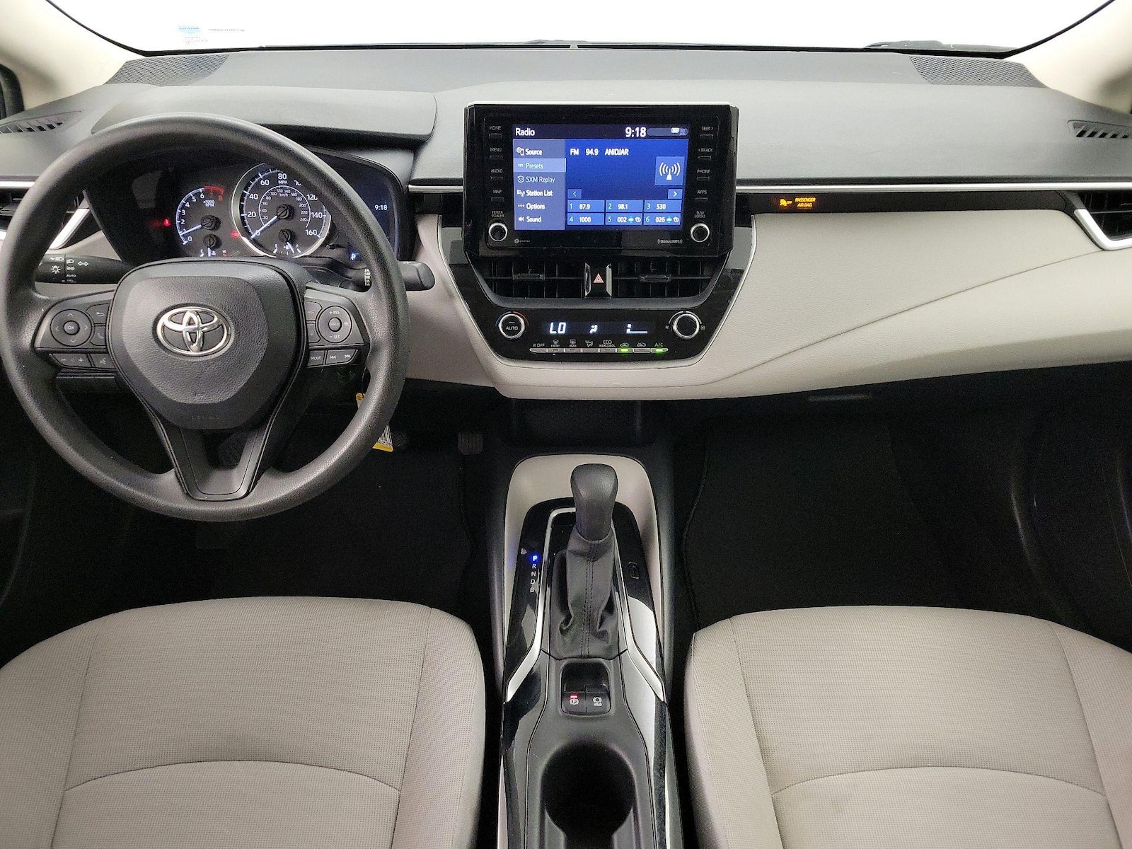 2022 Toyota Corolla LE - Photo 10