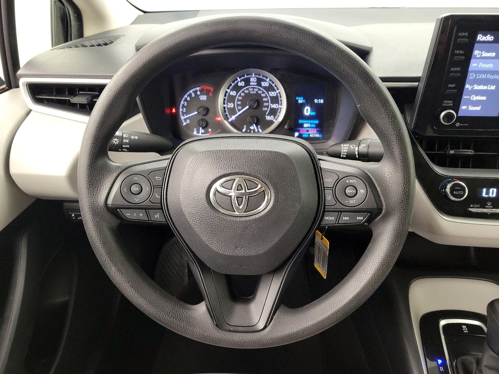 2022 Toyota Corolla LE - Photo 11