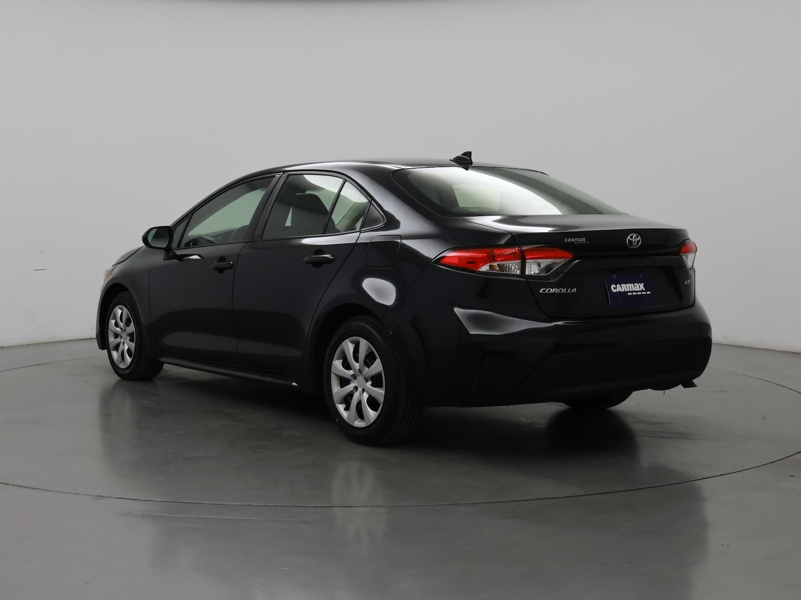 2022 Toyota Corolla LE - Photo 3