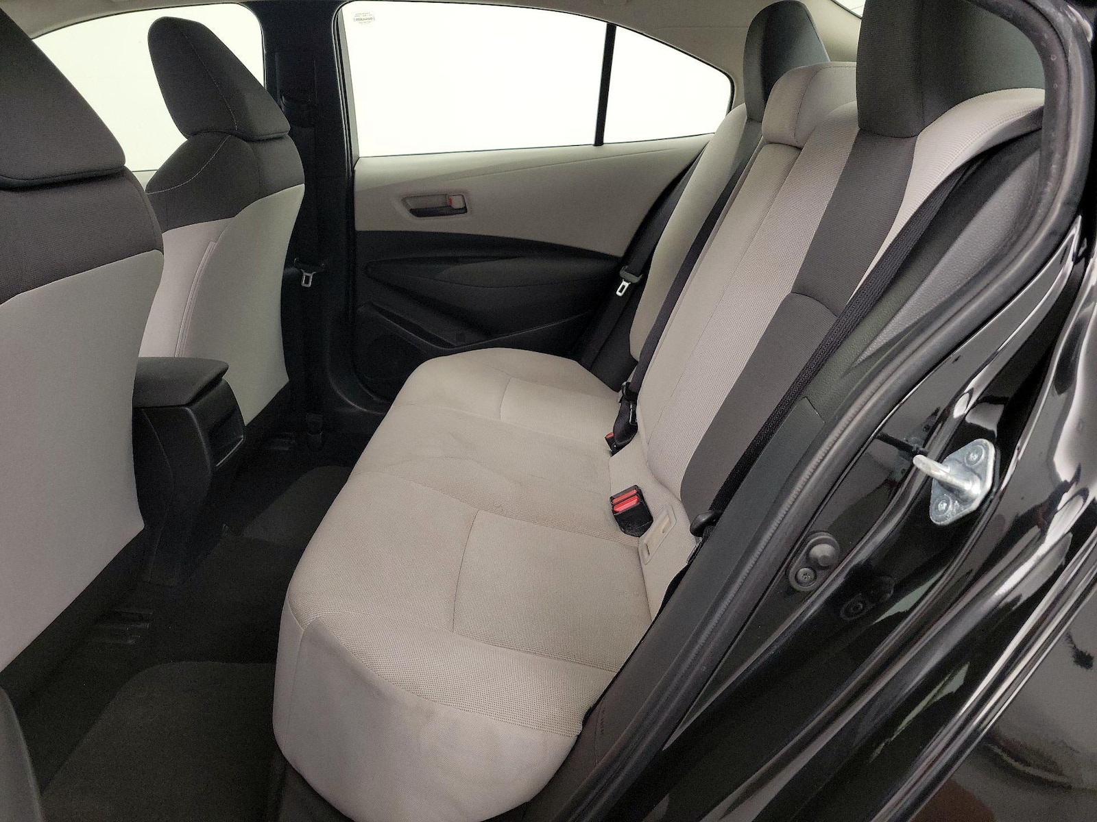 2022 Toyota Corolla LE - Photo 20