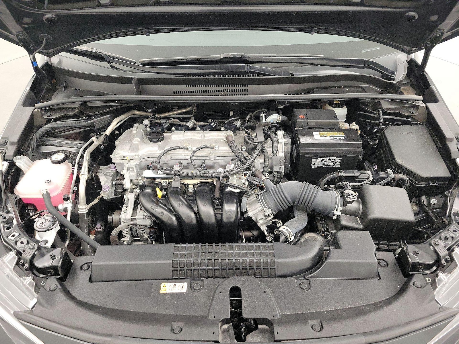 2022 Toyota Corolla LE - Photo 22