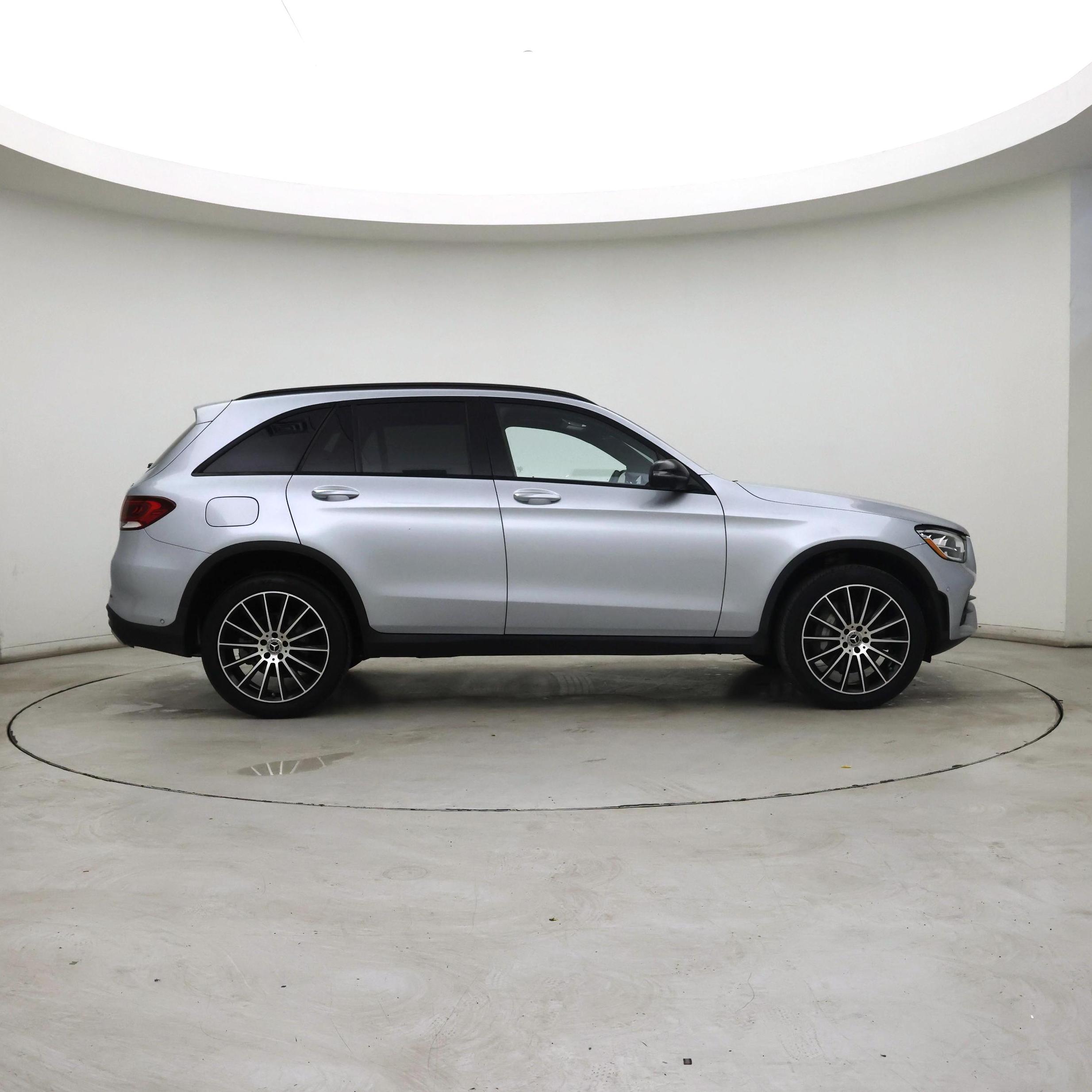 Thumbnail: 2022 Mercedes-Benz GLC - 7