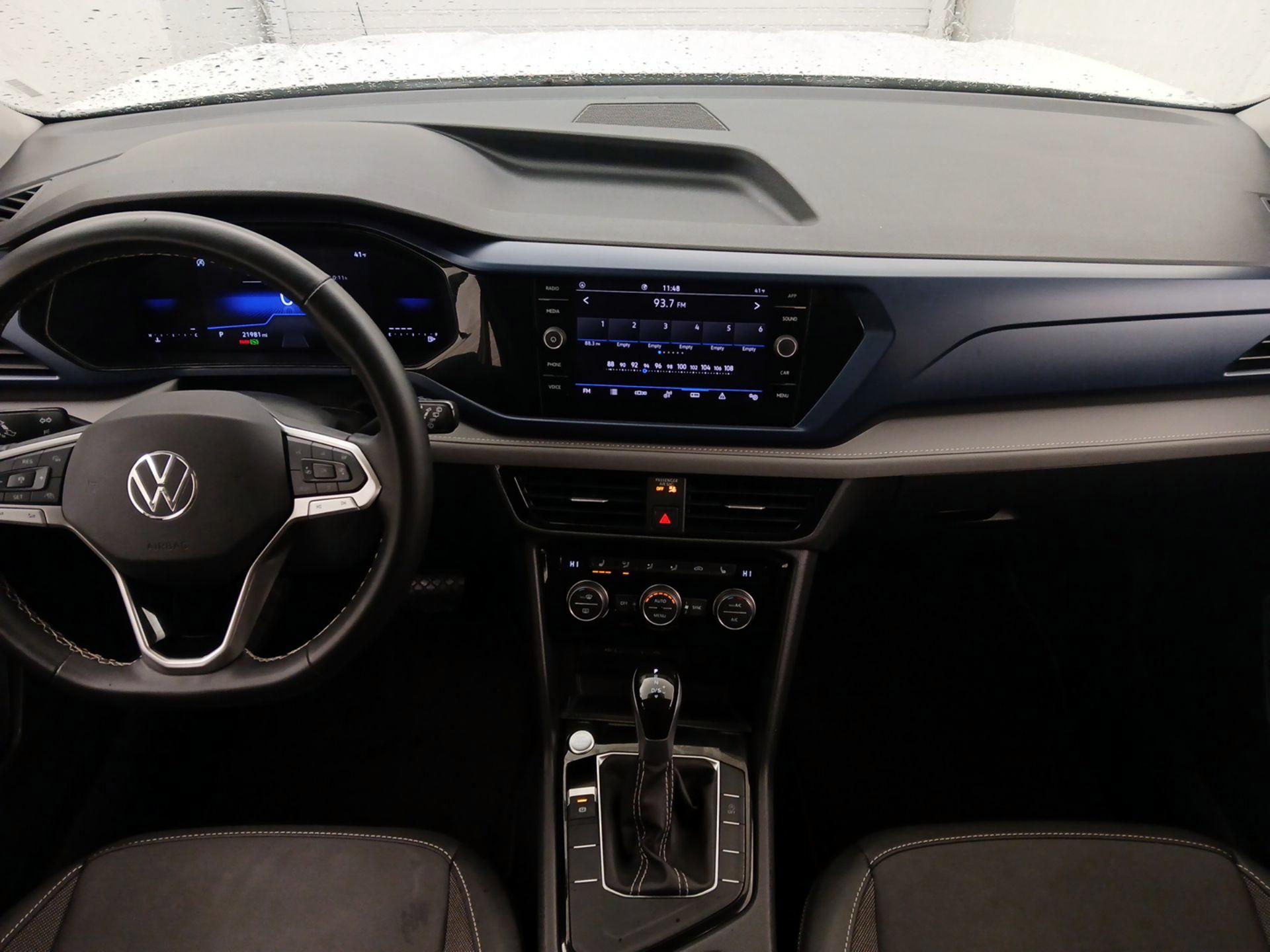 Thumbnail: 2024 Volkswagen Taos - 9