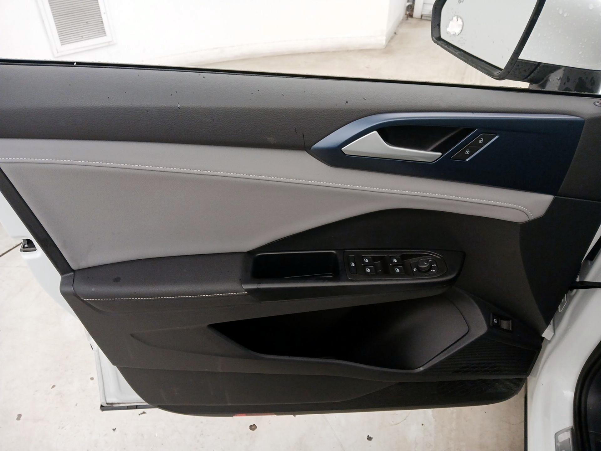 Thumbnail: 2024 Volkswagen Taos - 12