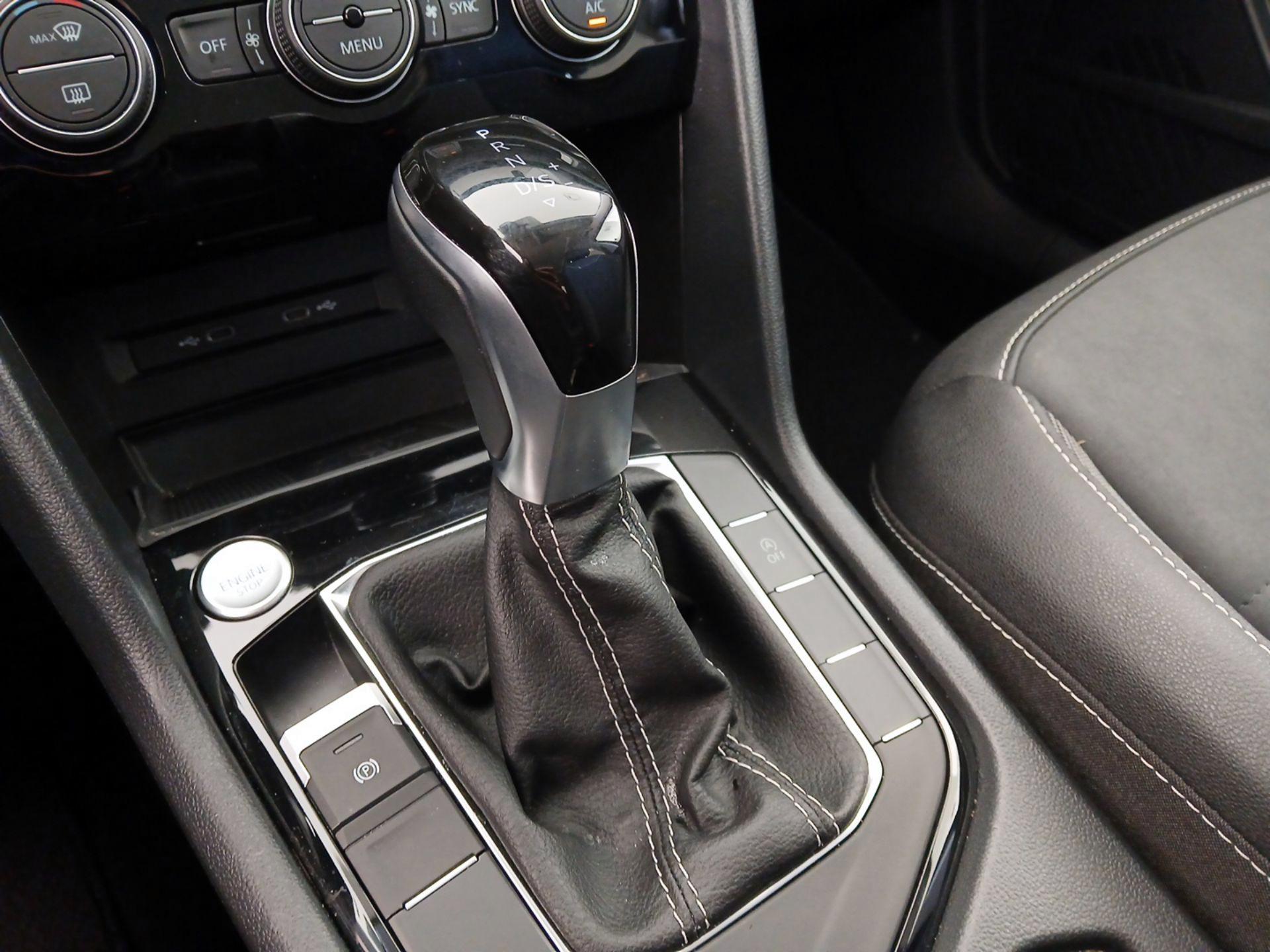 Thumbnail: 2024 Volkswagen Taos - 17