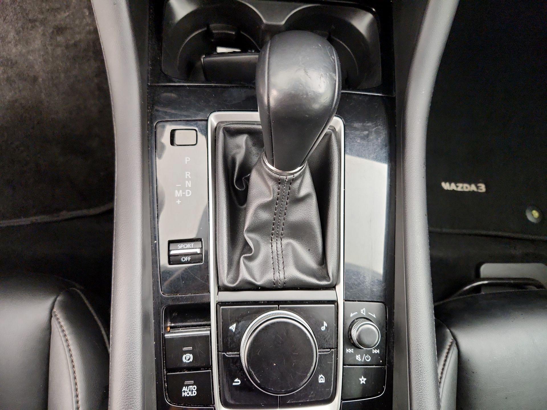 Thumbnail: 2024 Mazda Mazda3 - 18