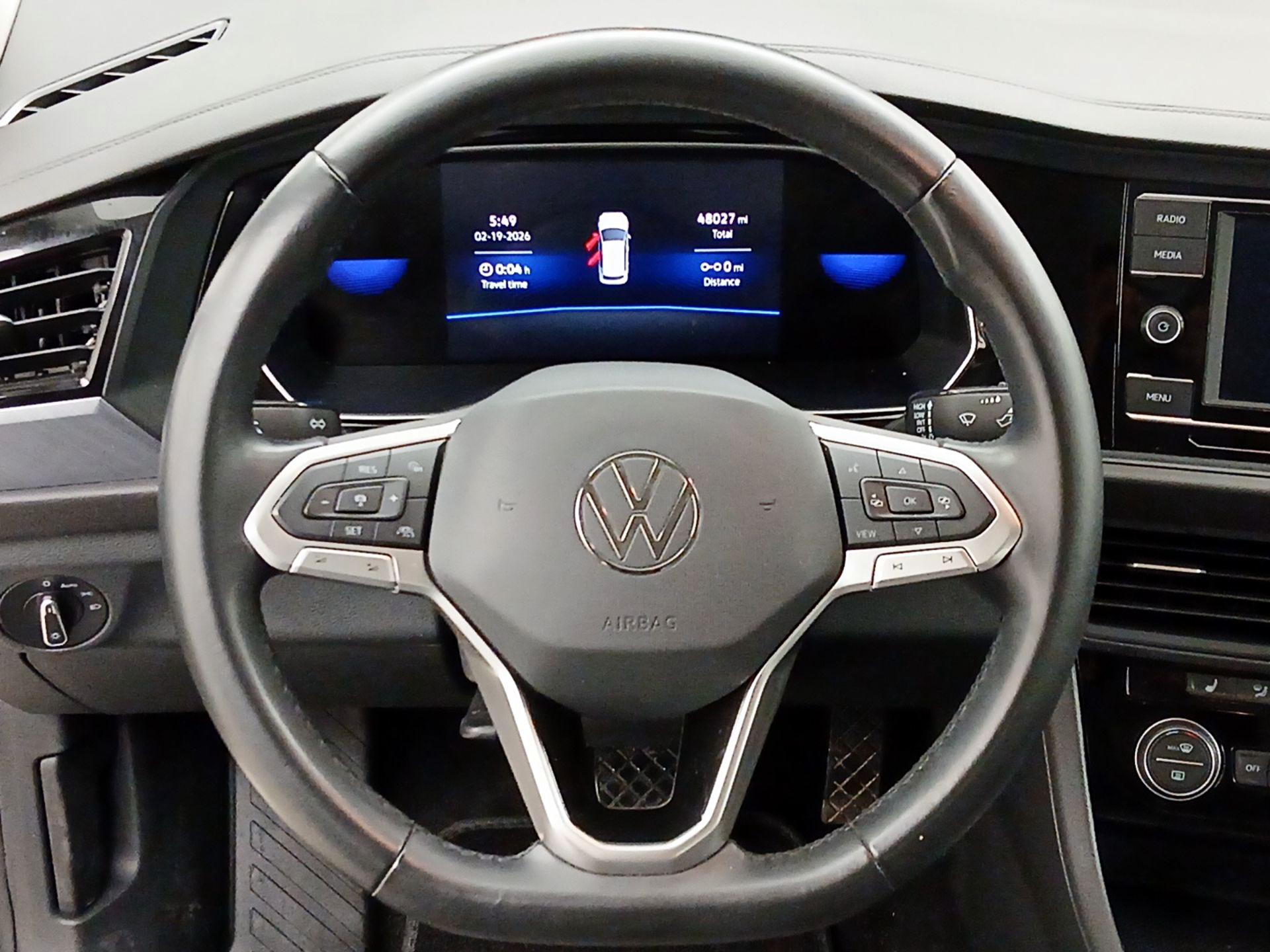 Thumbnail: 2024 Volkswagen Jetta - 10