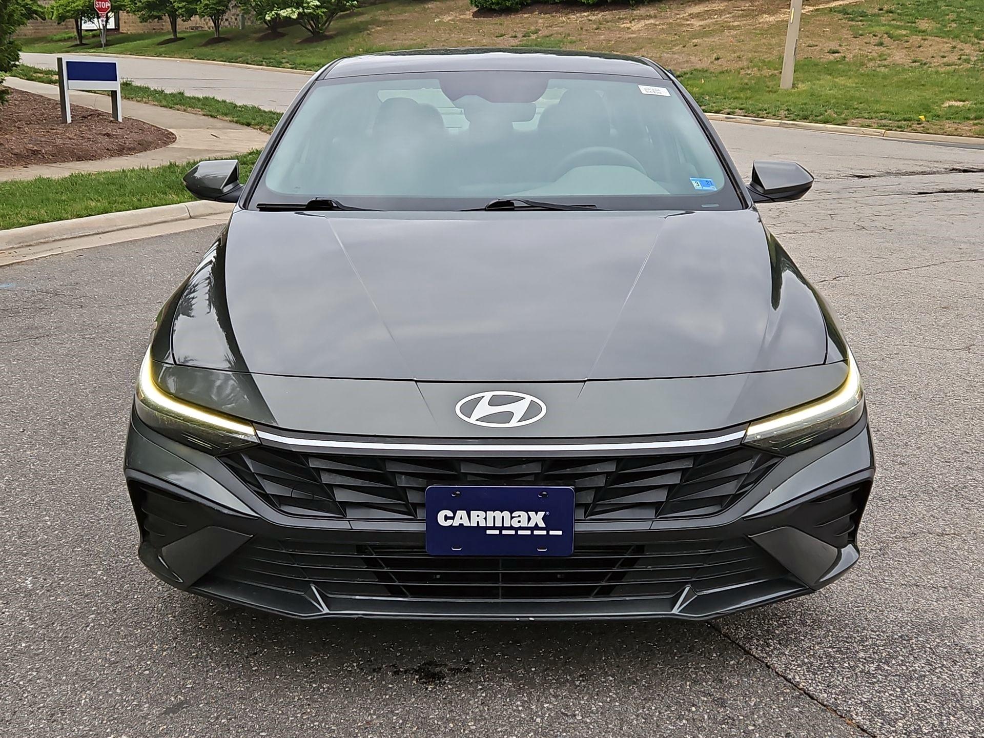 Thumbnail: 2024 Hyundai Elantra - 2