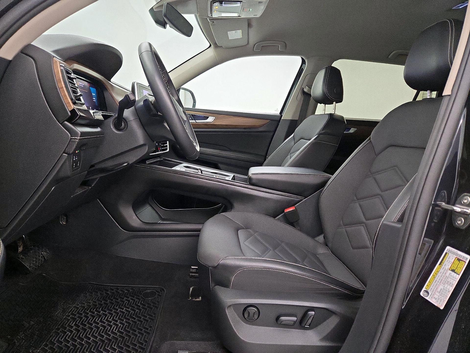 Thumbnail: 2024 Volkswagen Atlas - 11