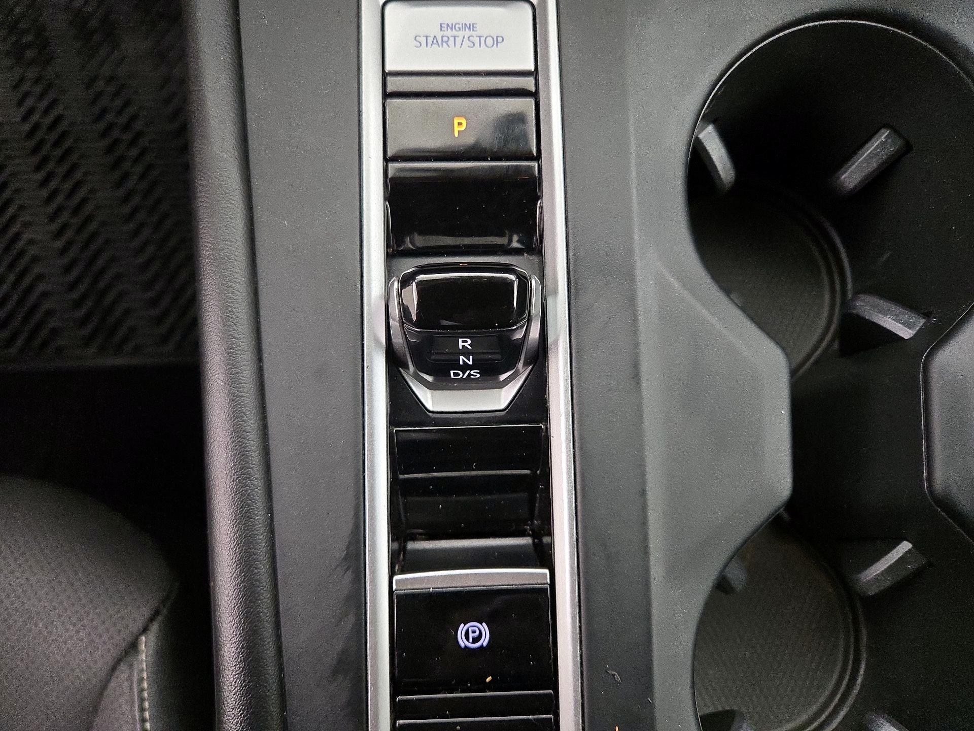 Thumbnail: 2024 Volkswagen Atlas - 17