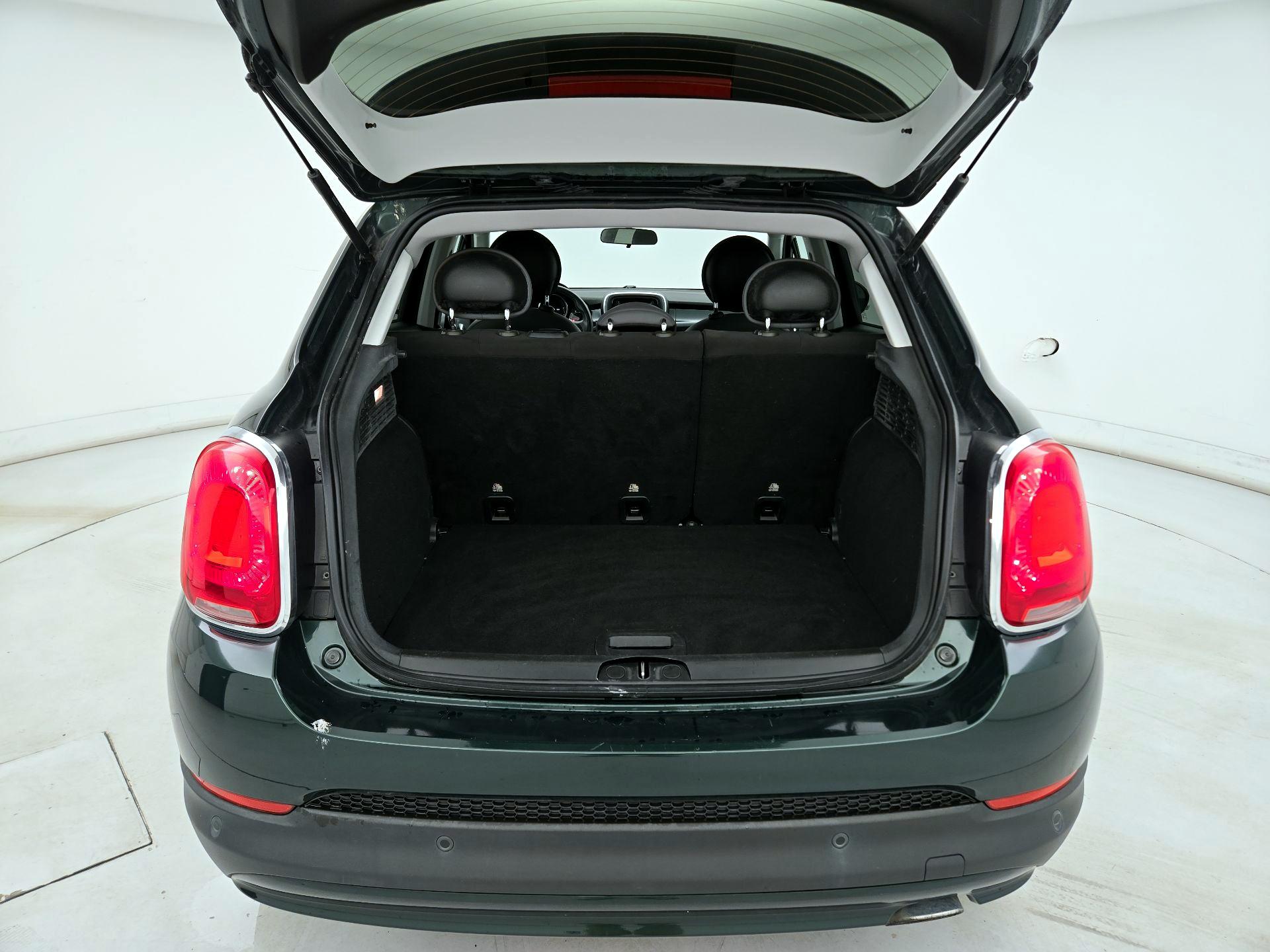 Thumbnail: 2016 Fiat 500X - 20