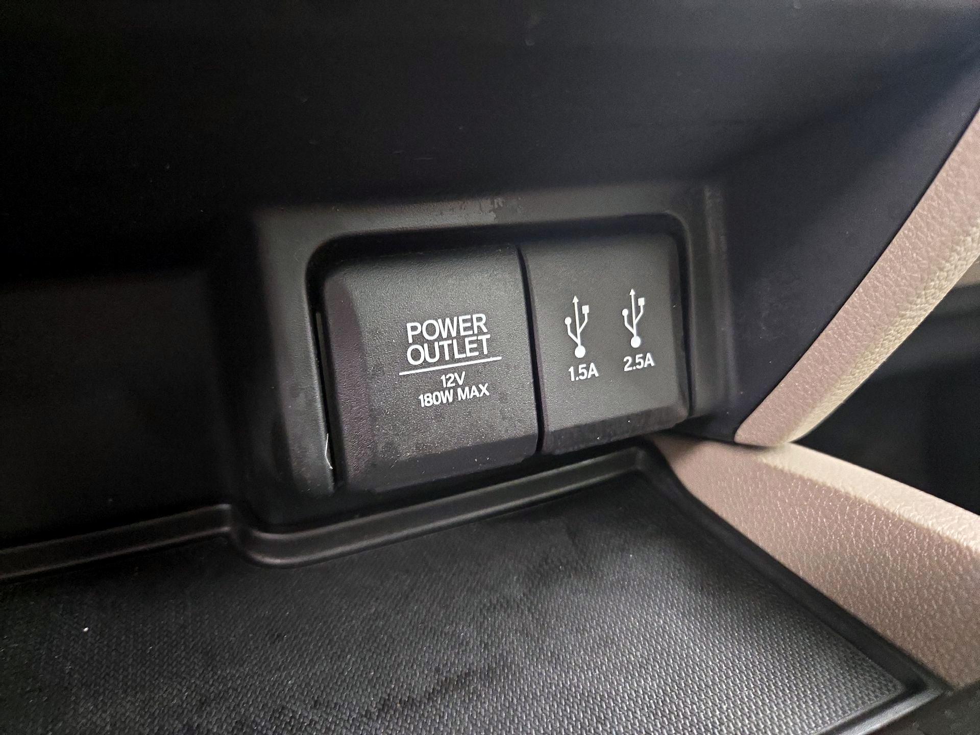 Thumbnail: 2016 Honda Pilot - 18