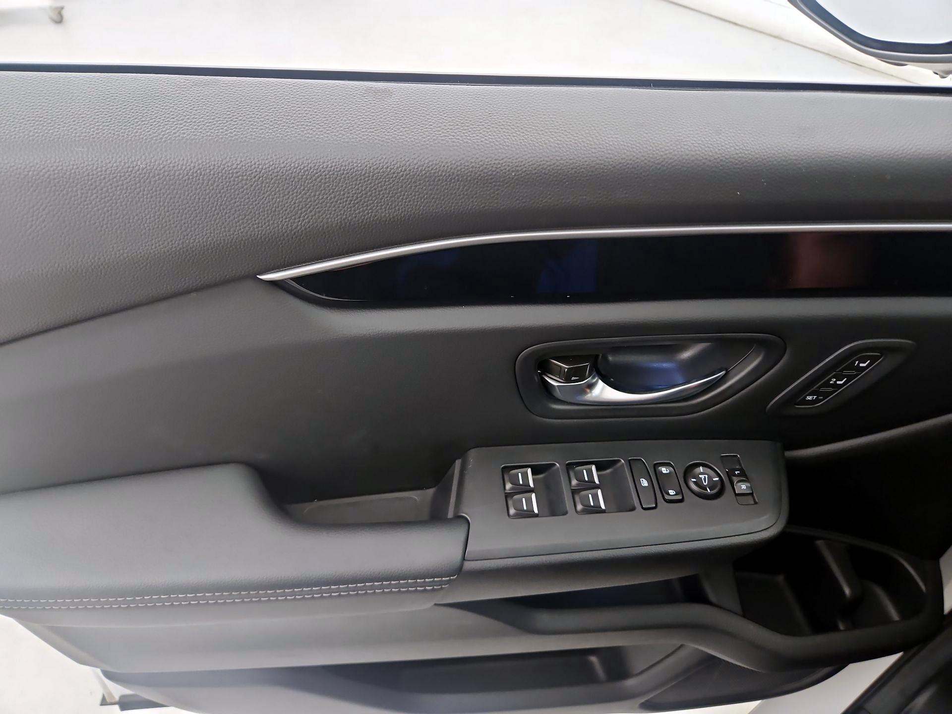Thumbnail: 2025 Honda Pilot - 12