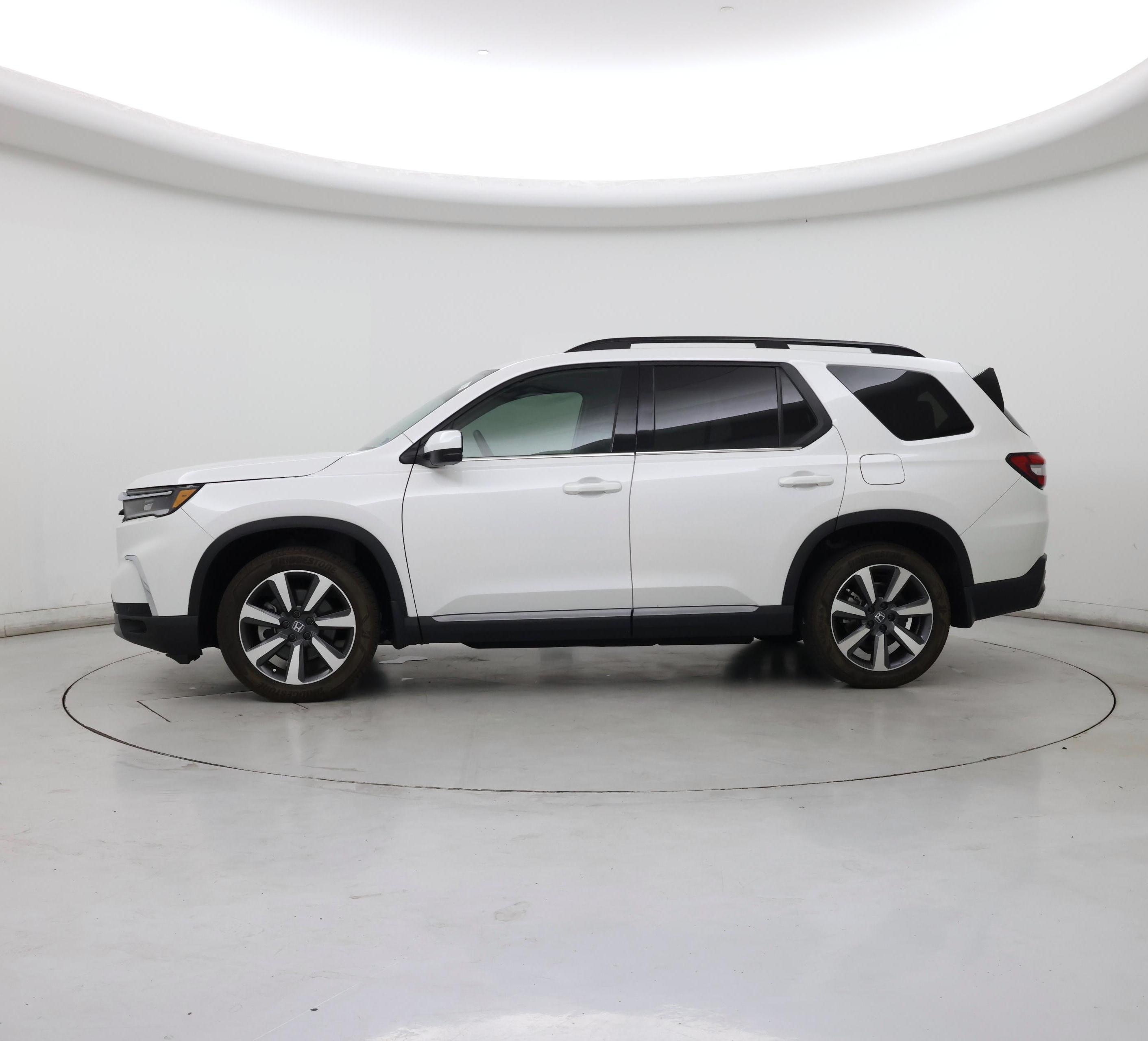 Thumbnail: 2025 Honda Pilot - 3