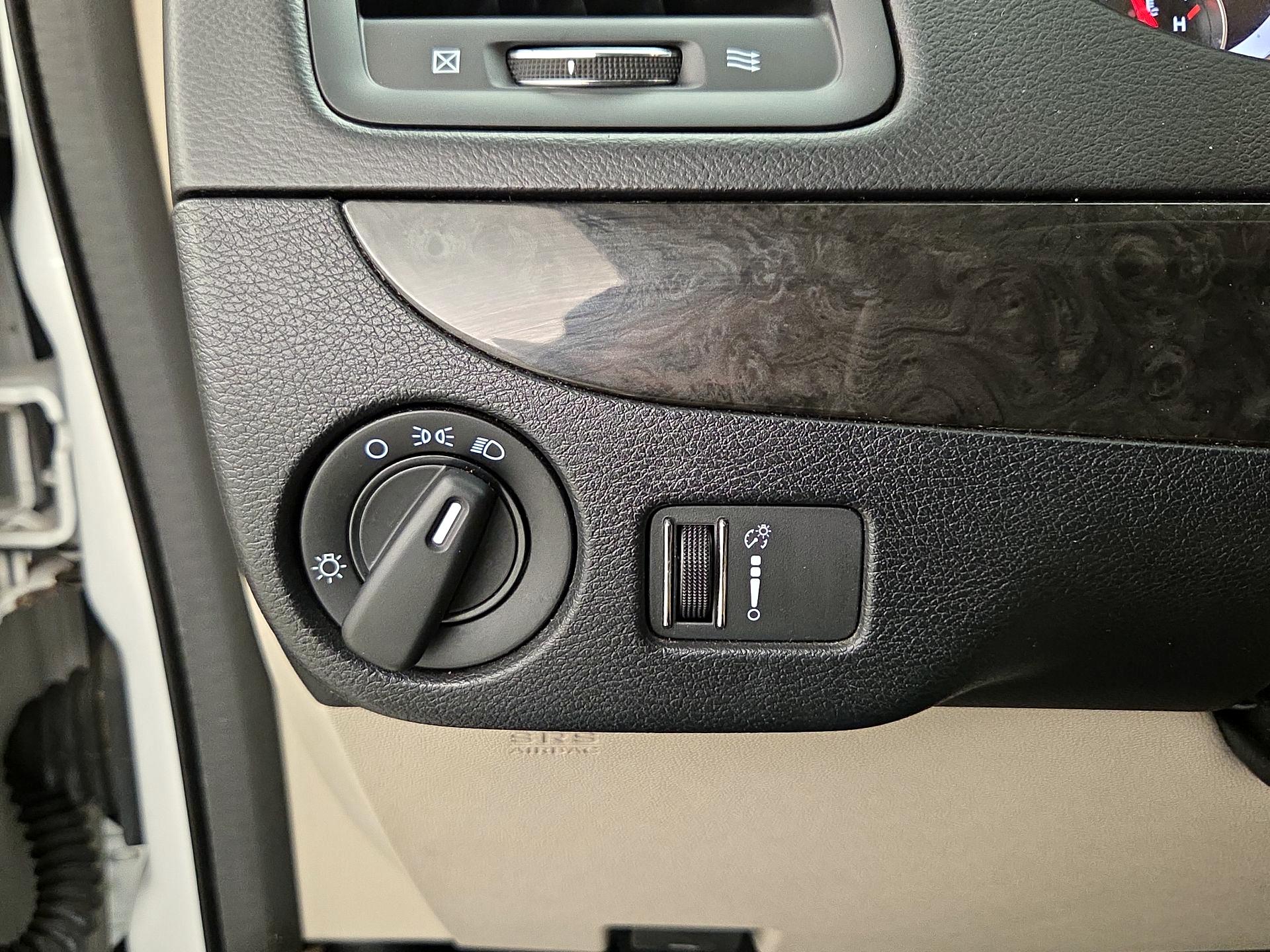 Thumbnail: 2019 Dodge Grand Caravan - 13