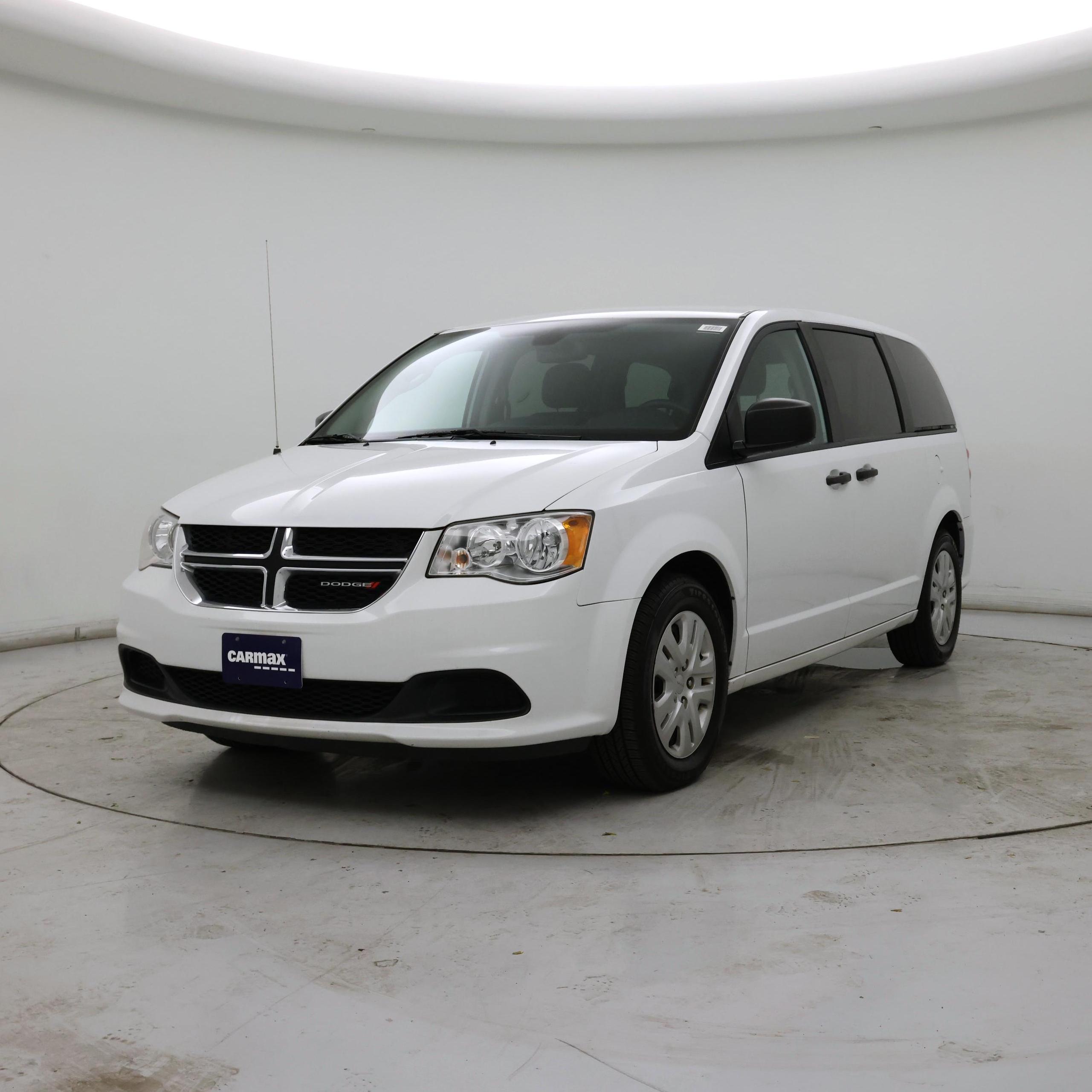 Thumbnail: 2019 Dodge Grand Caravan - 4